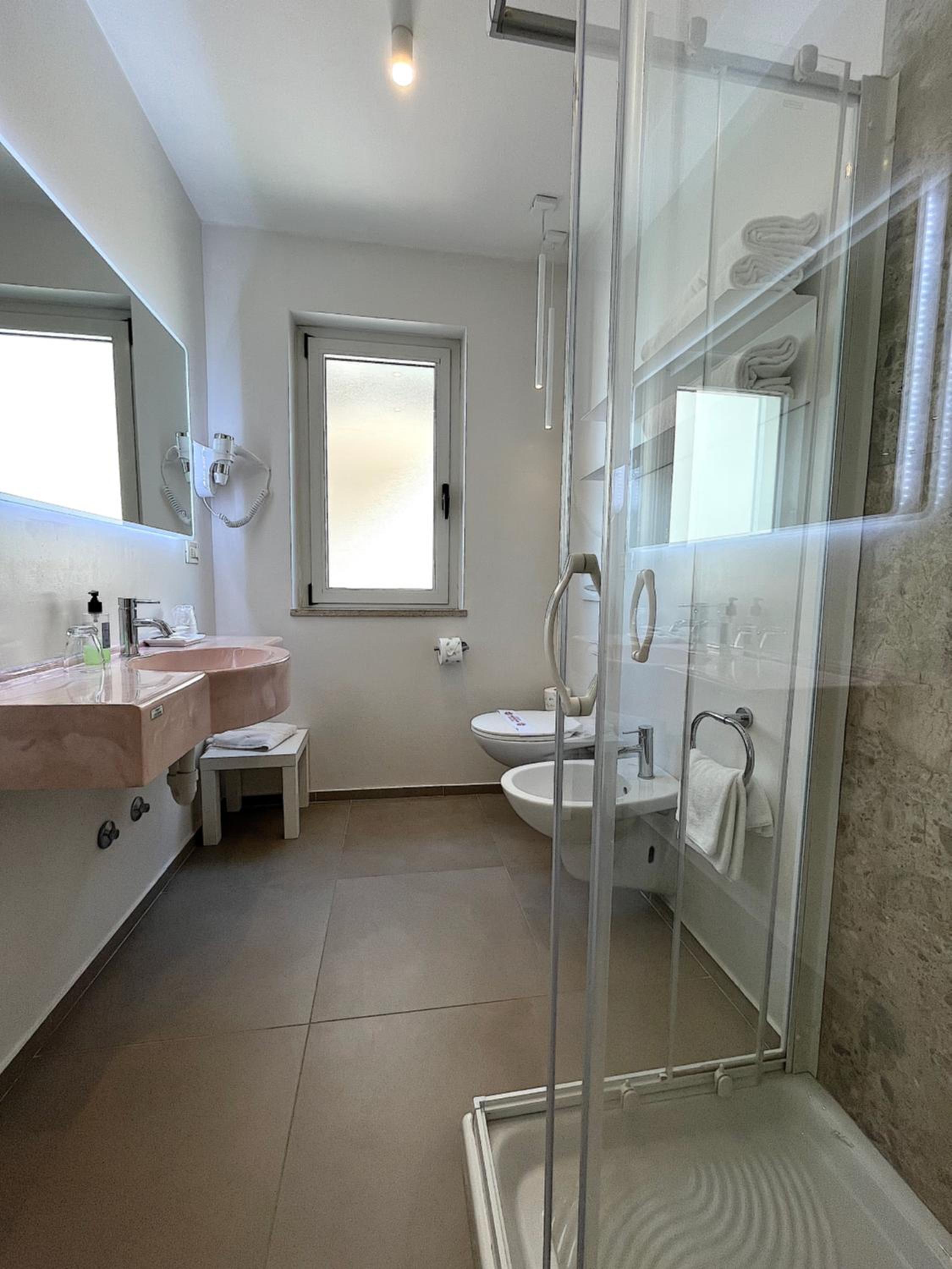 Triple Room - Photo 5