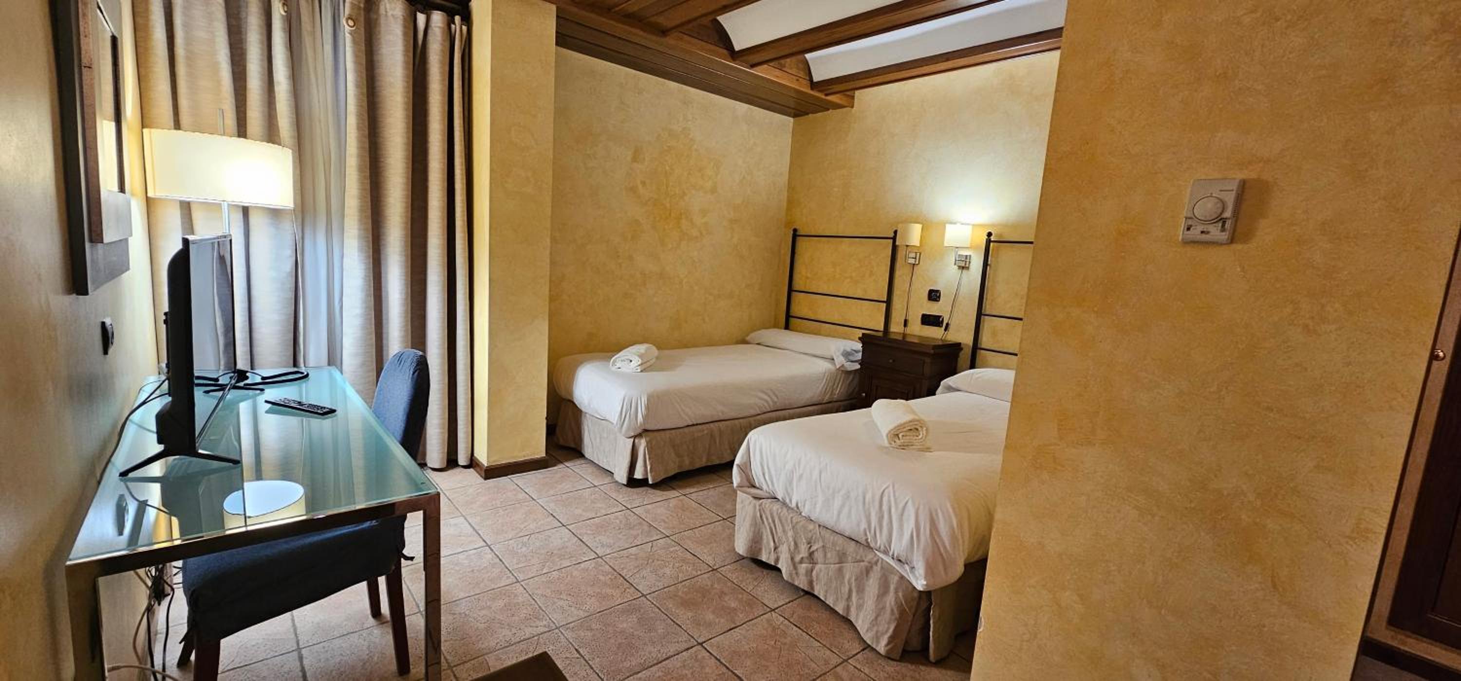 Twin Room photo 2