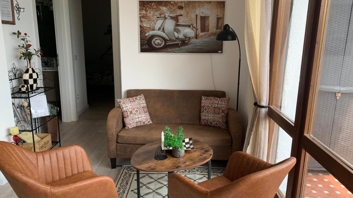 Apartment with Lake View