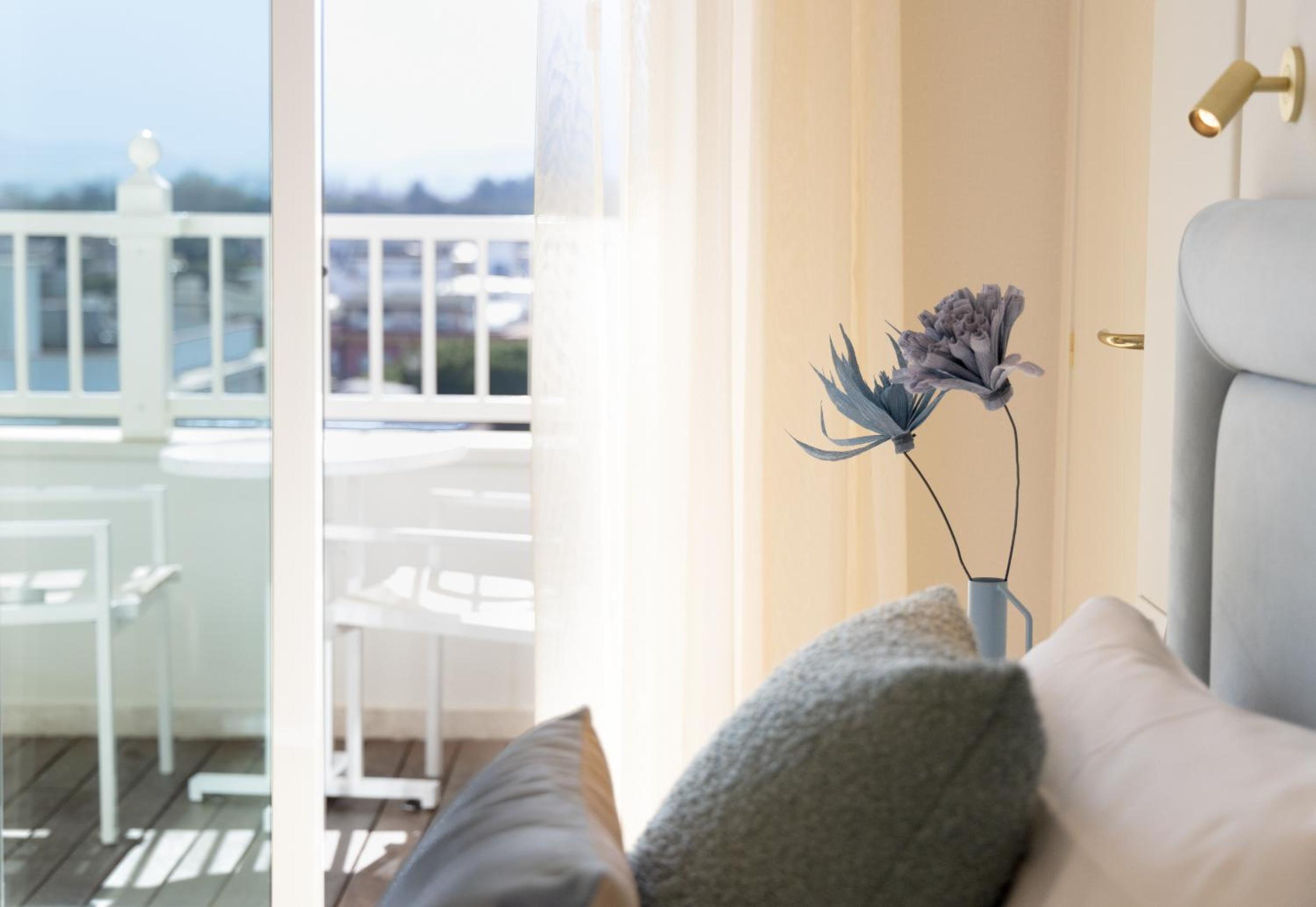 Double Room with Balcony - Photo 7