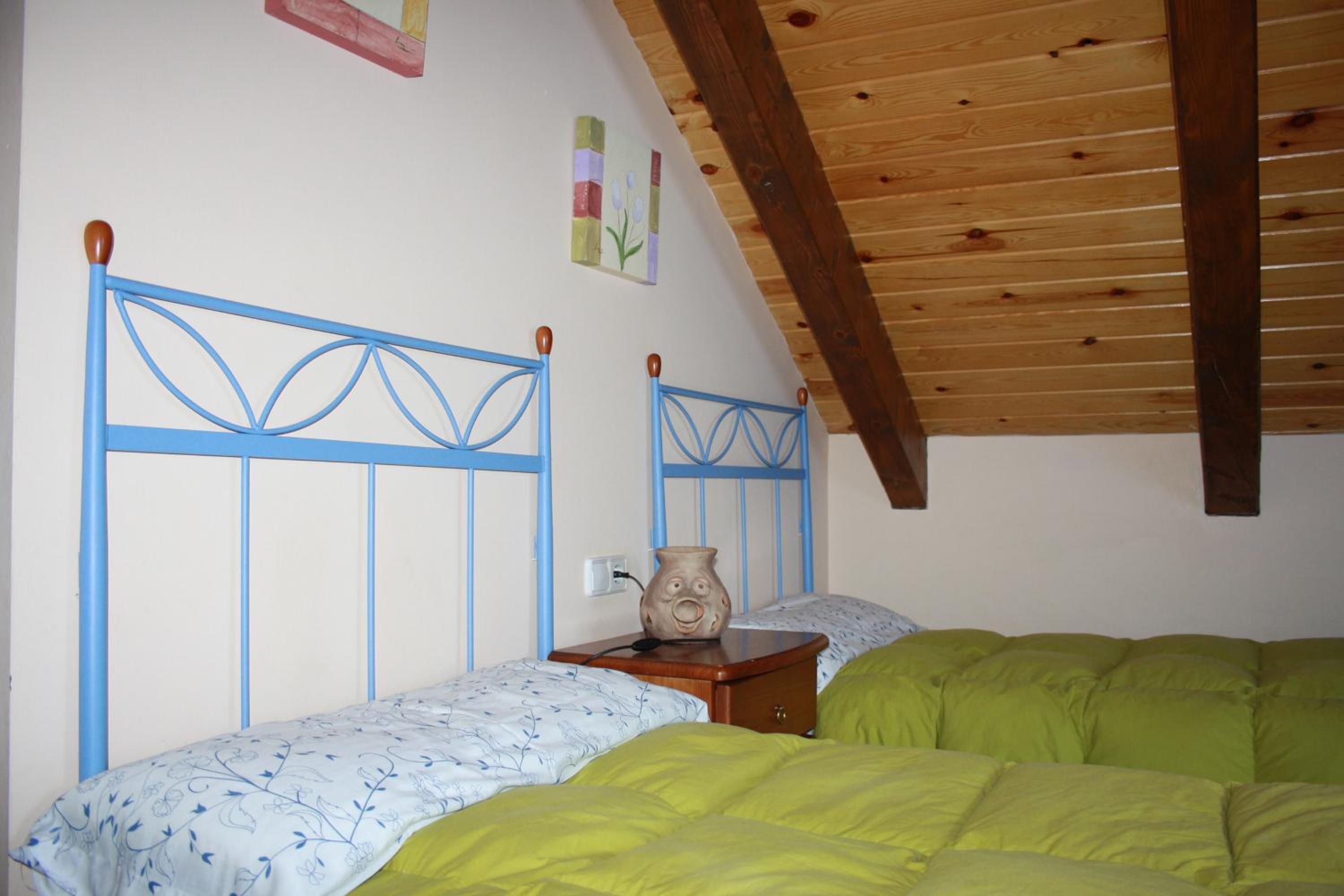 Apartment with Mountain View photo 3