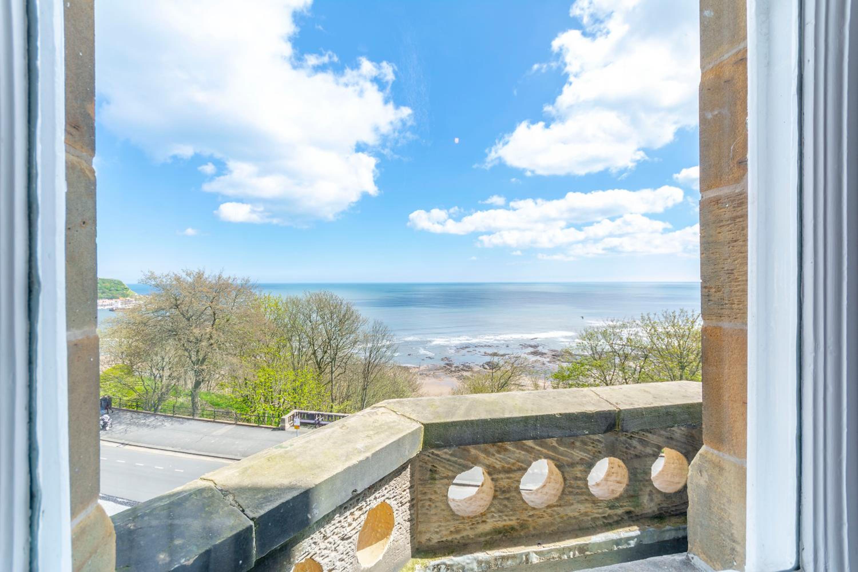 Second Floor Sea View King or Twin photo 3