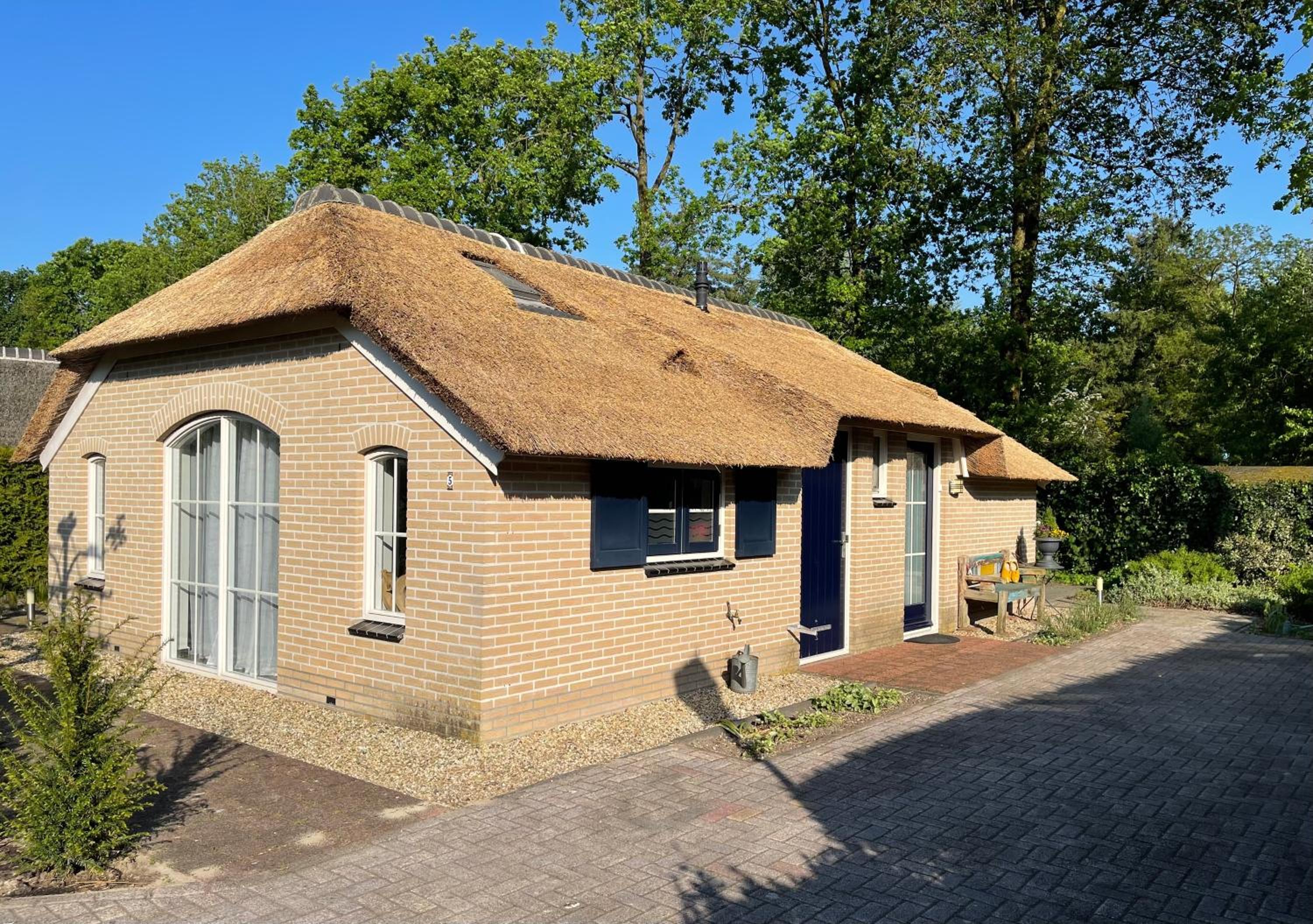 Two-Bedroom House - Photo 20
