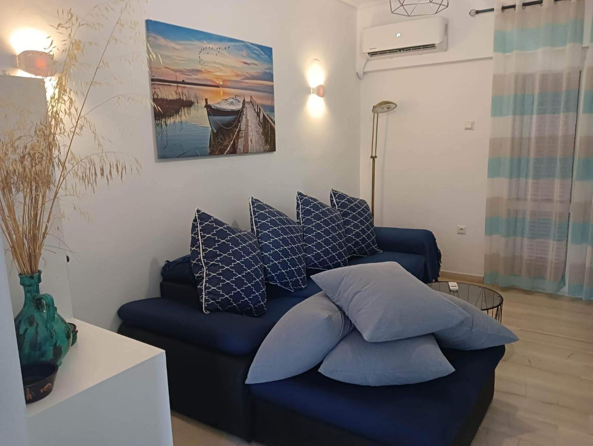 Apartment With Sea View photo 3