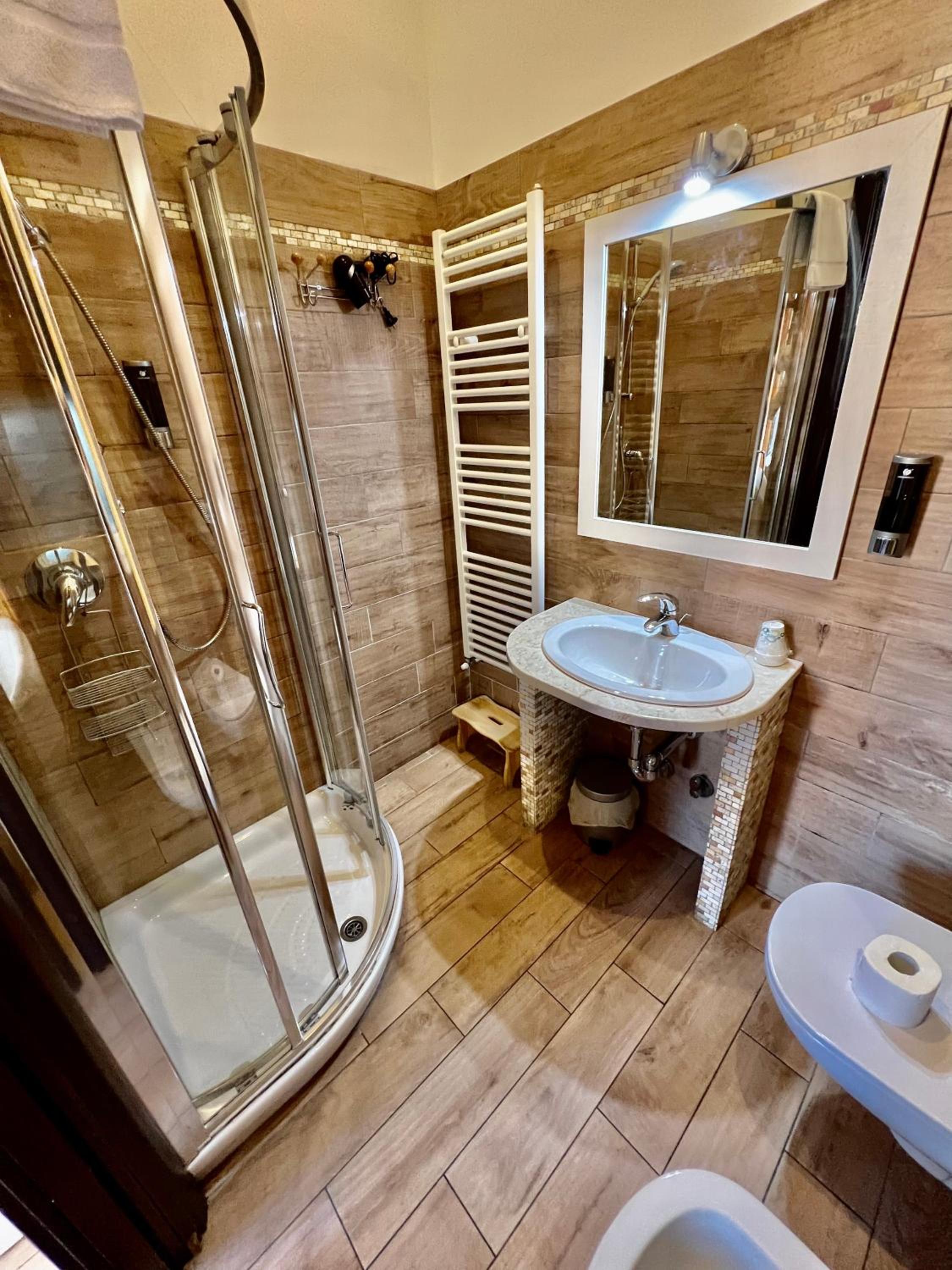 Double or Twin Room photo 2