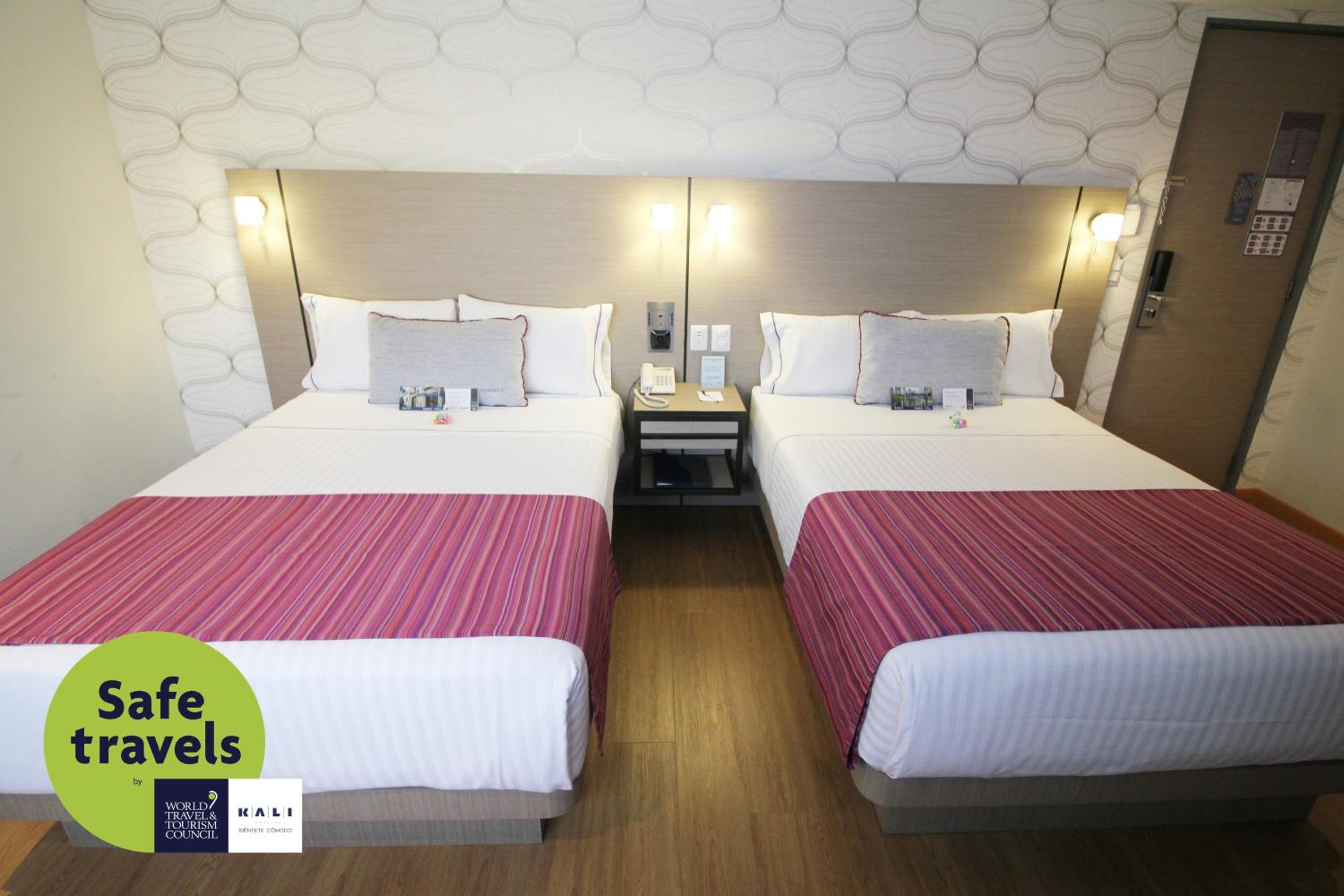 Standard Double Room photo 2