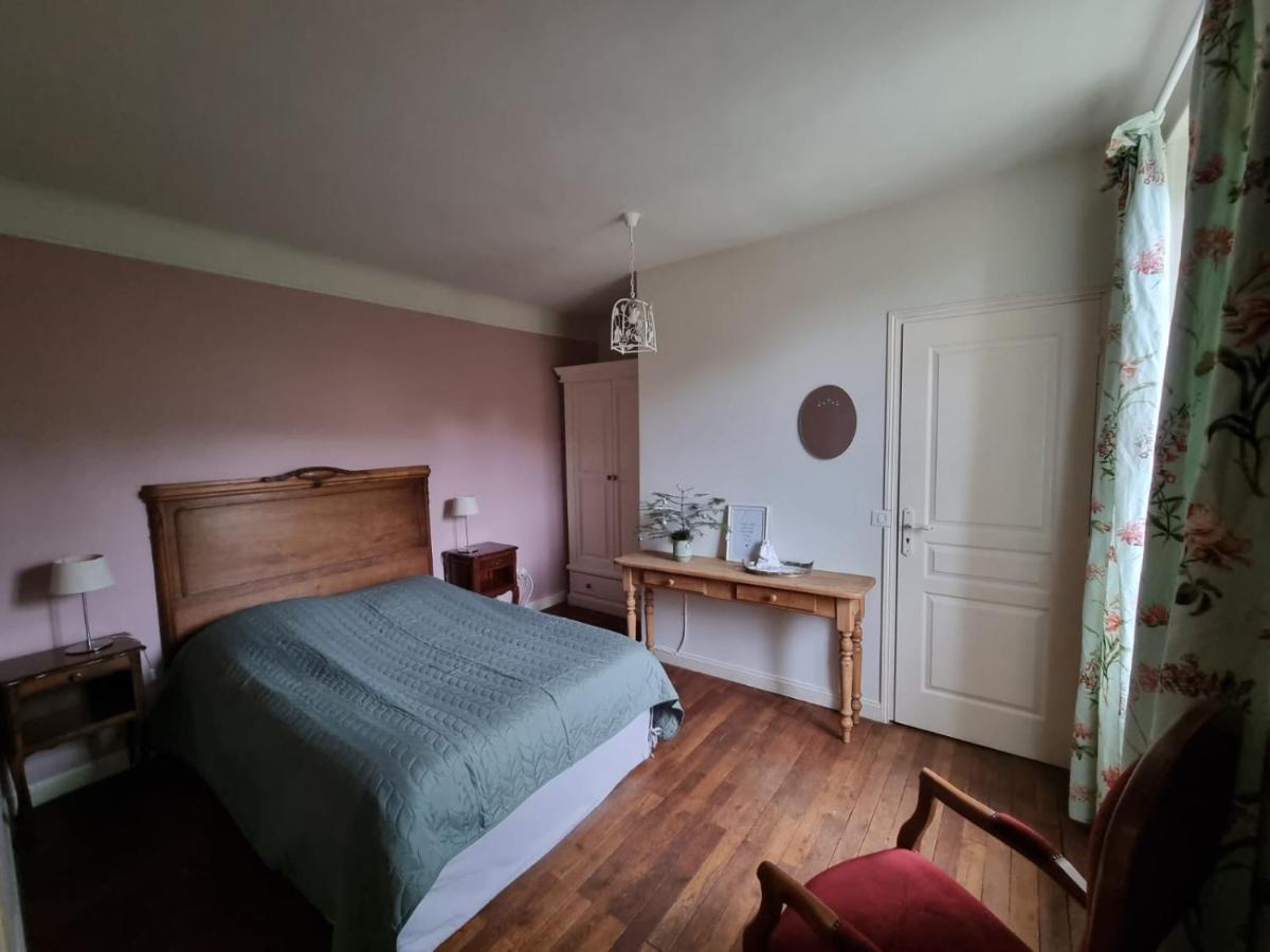 Standard Twin Room with Garden View photo 2