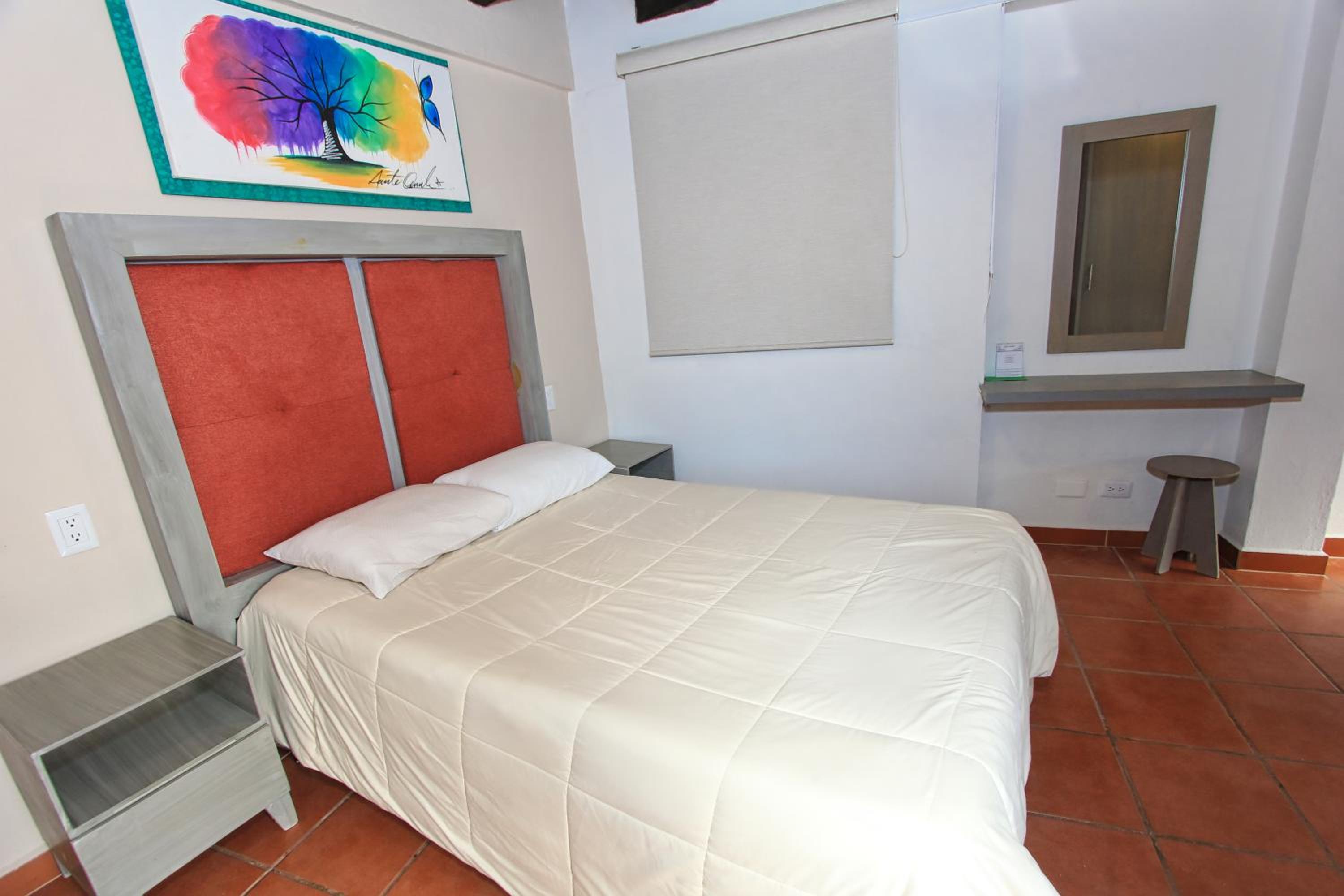 Double Room - Photo 10