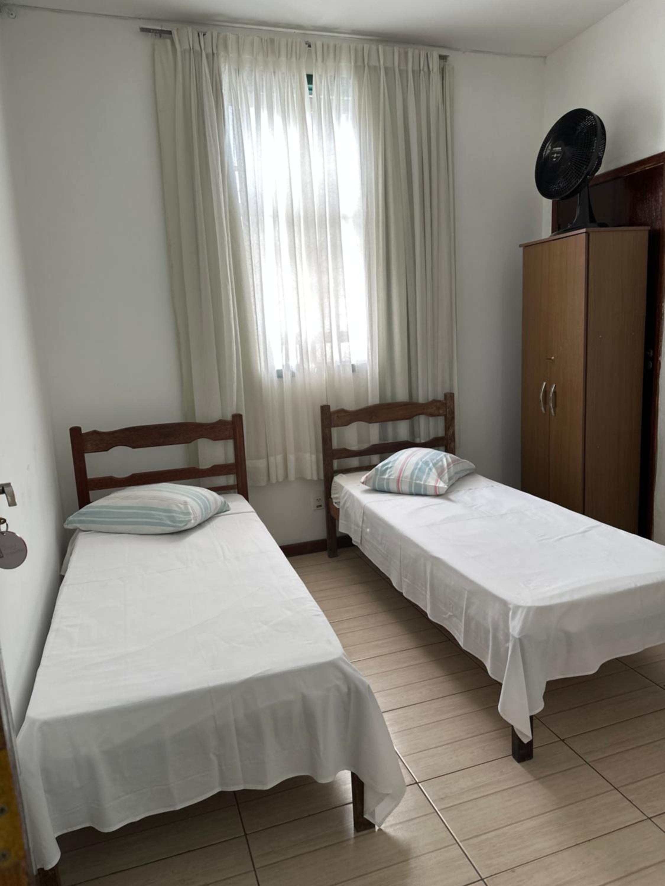 Single Room with Shared Bathroom photo 1