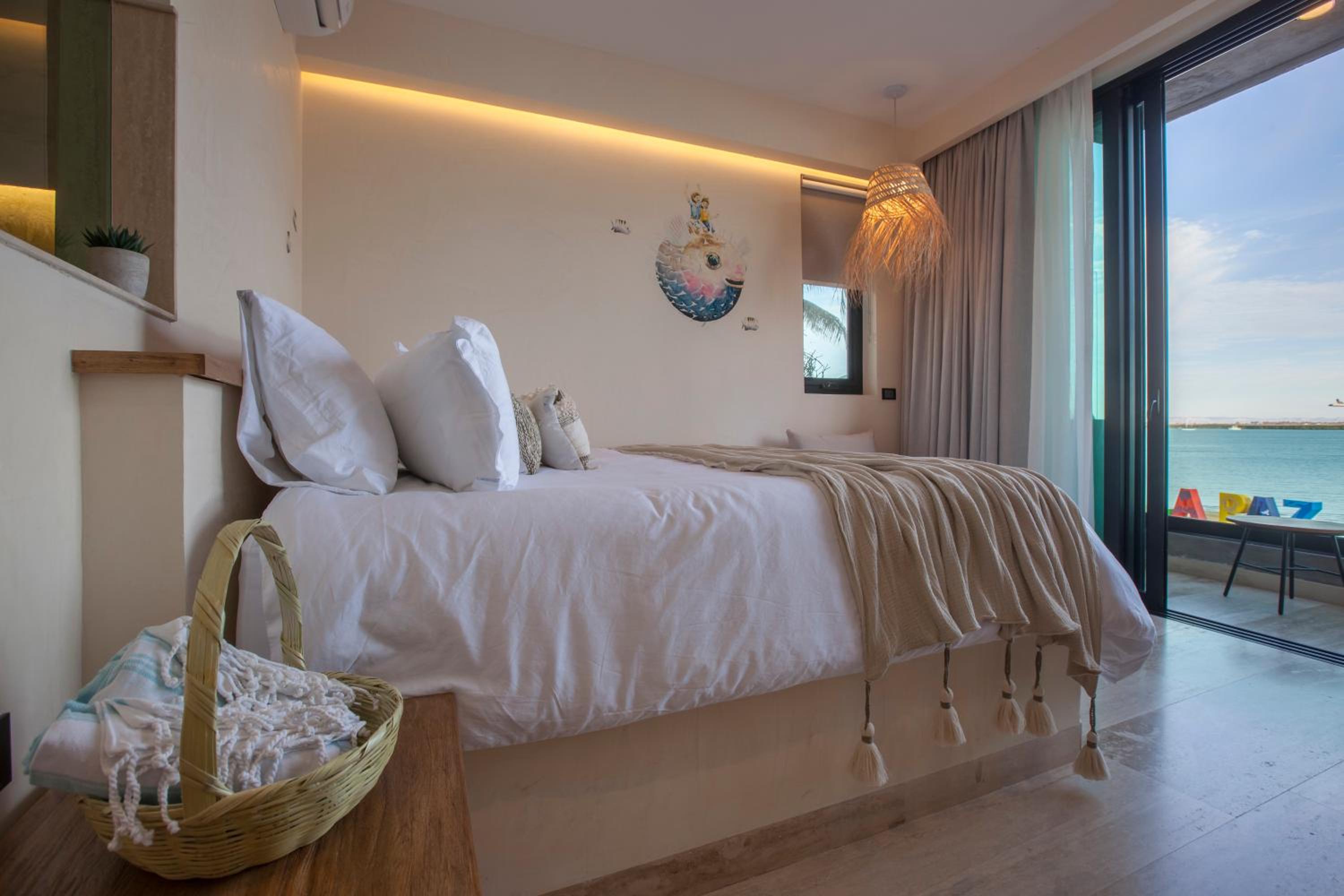 Suite with Sea View photo 2
