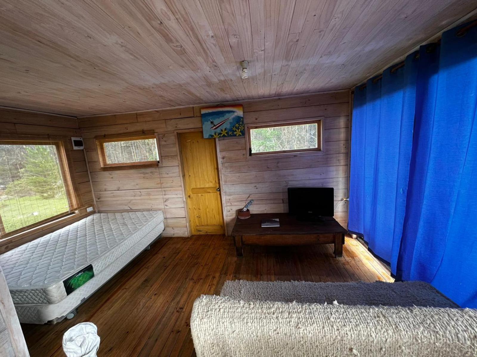 One-Bedroom House photo 1