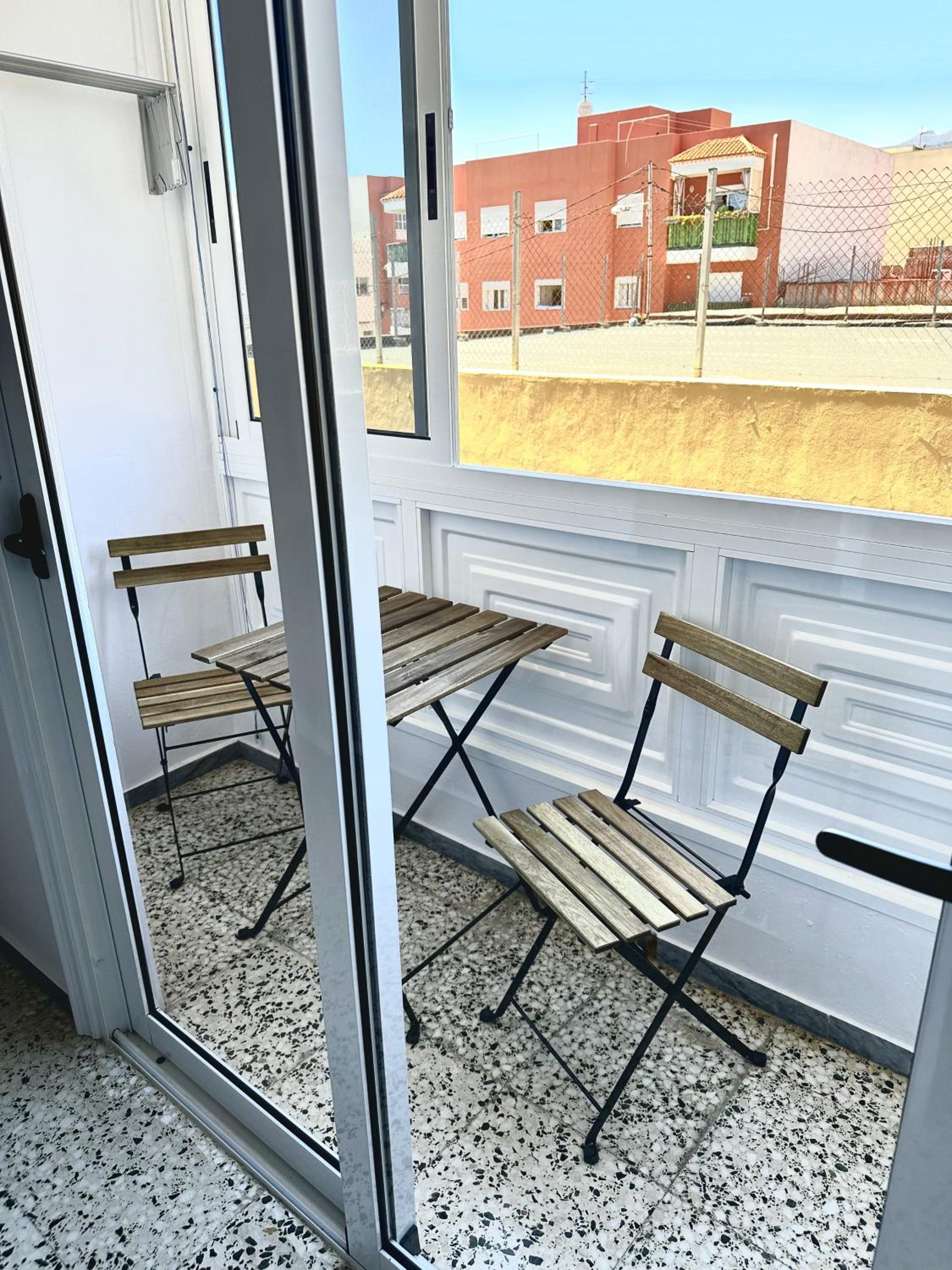 Apartment with Mountain View photo 2