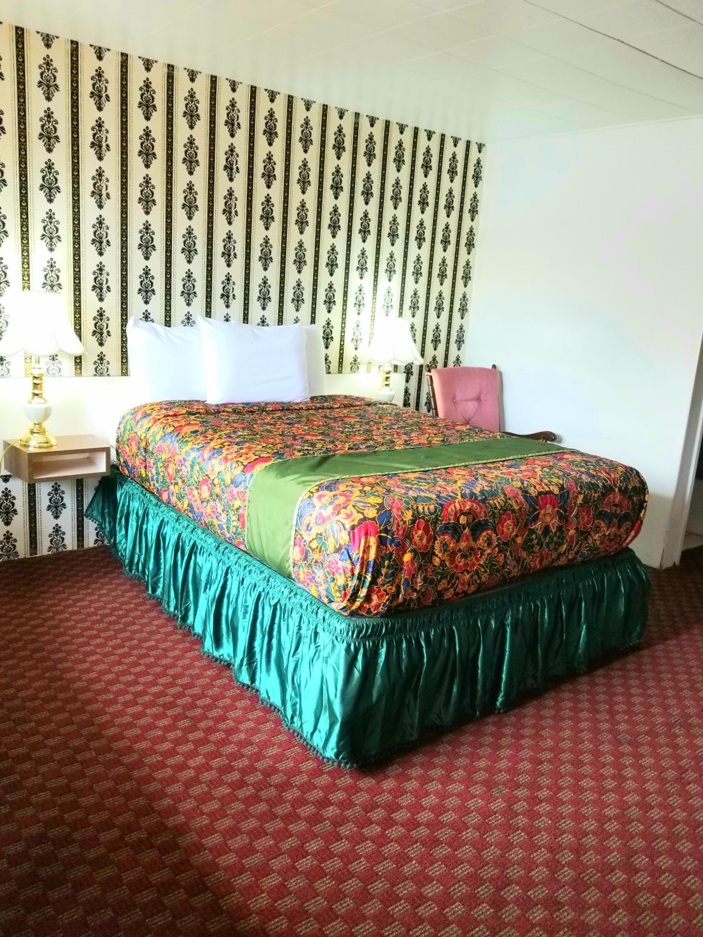 Queen Room