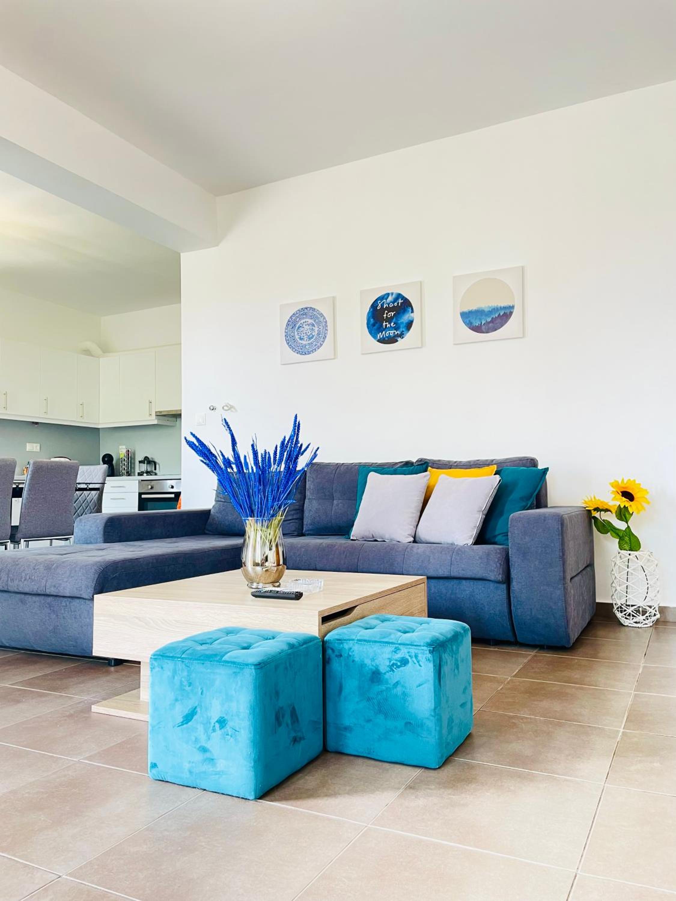 Villa photo 1