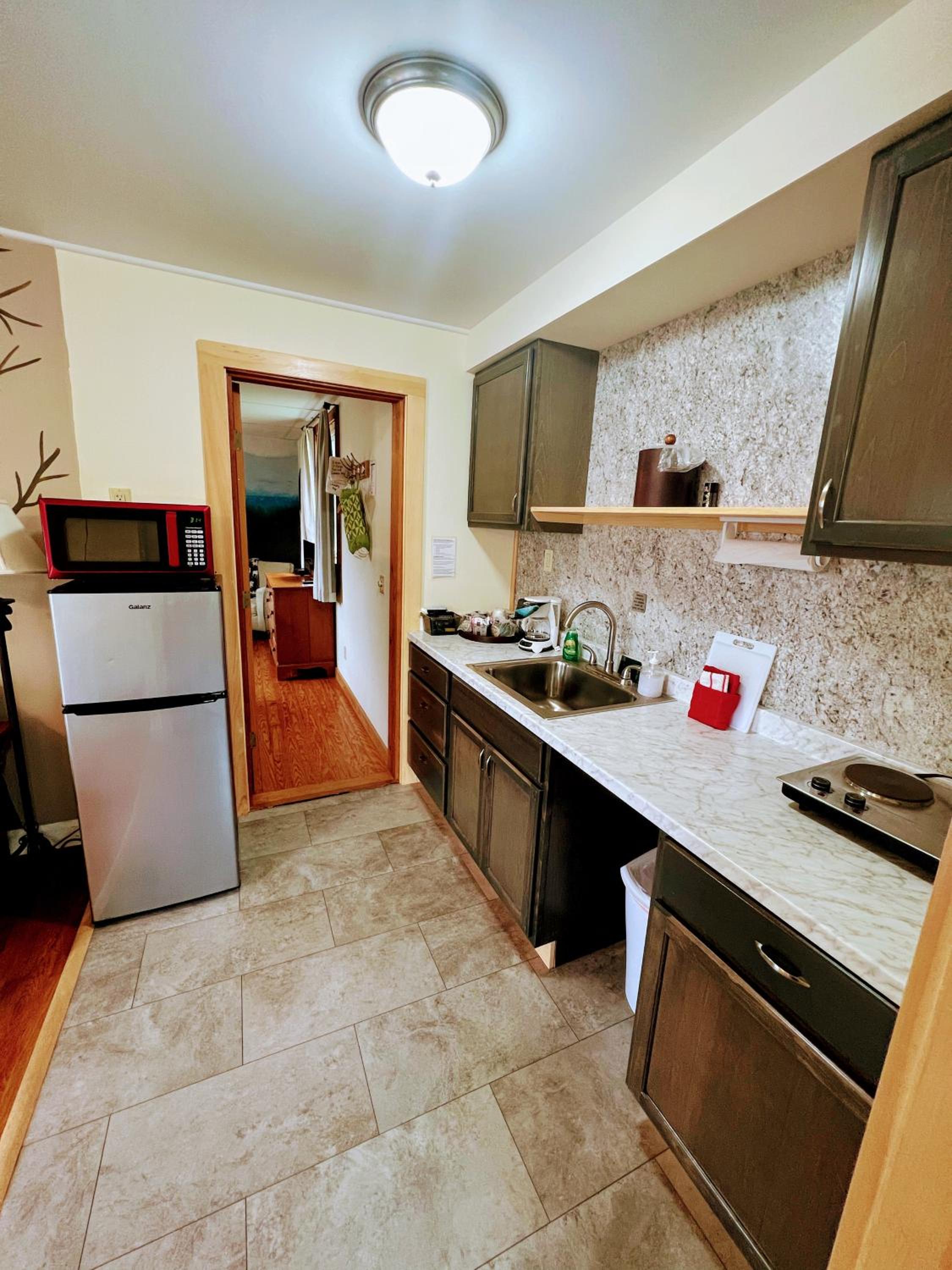 1 bedroom Cottage 1 Q/2T  - Photo 3