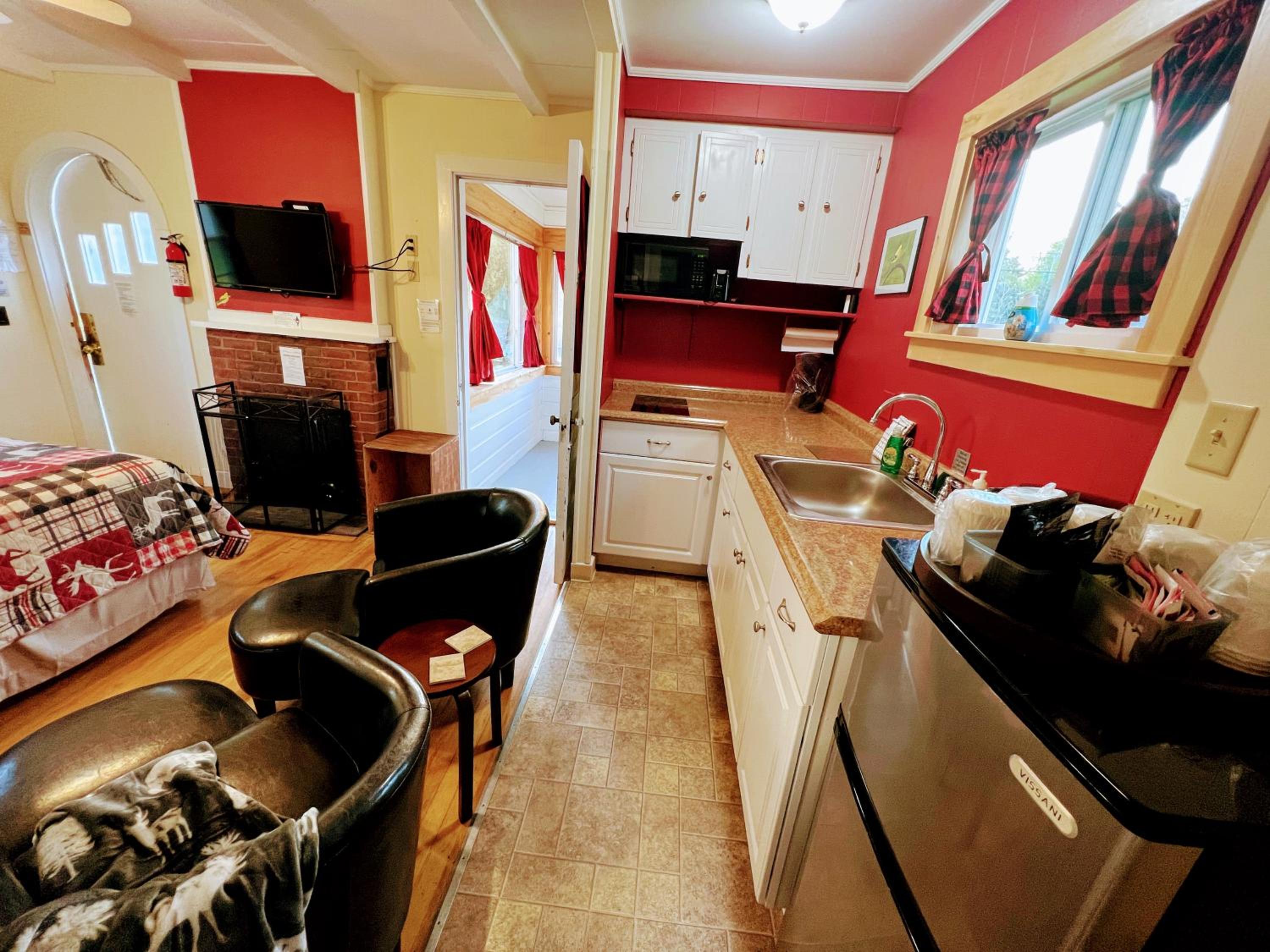 1 bedroom Cottage 1 Q/2T  - Photo 5