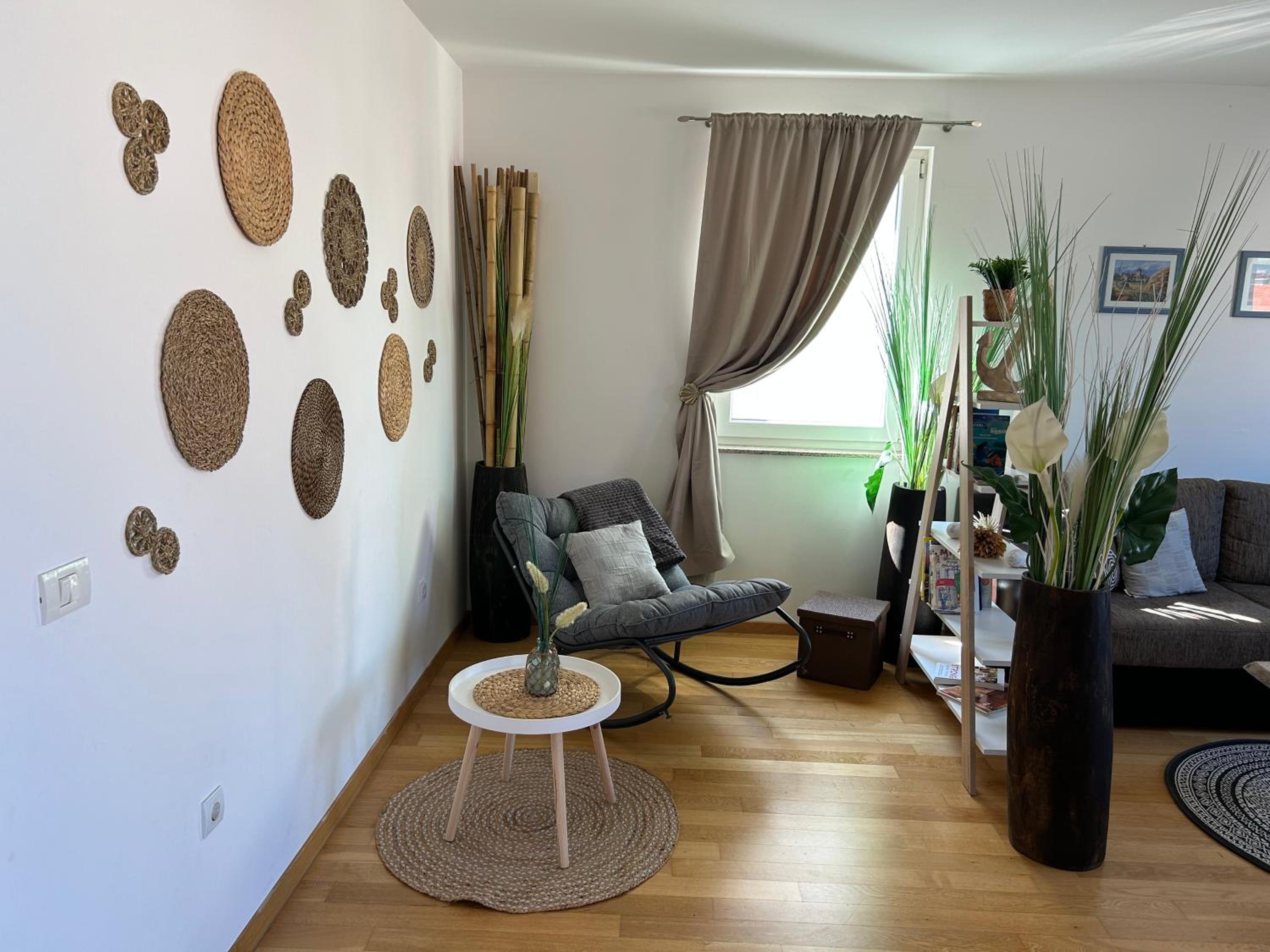 Three-Bedroom Apartment photo 3