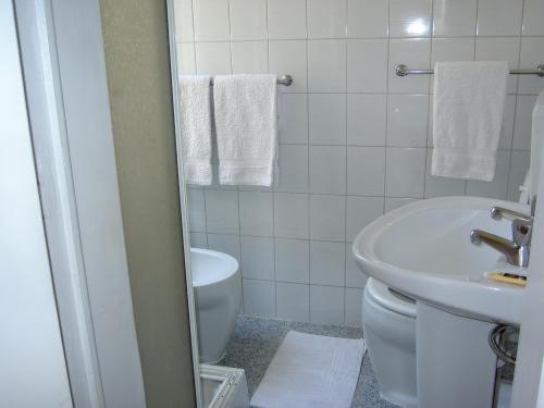 Triple Room - Photo 3