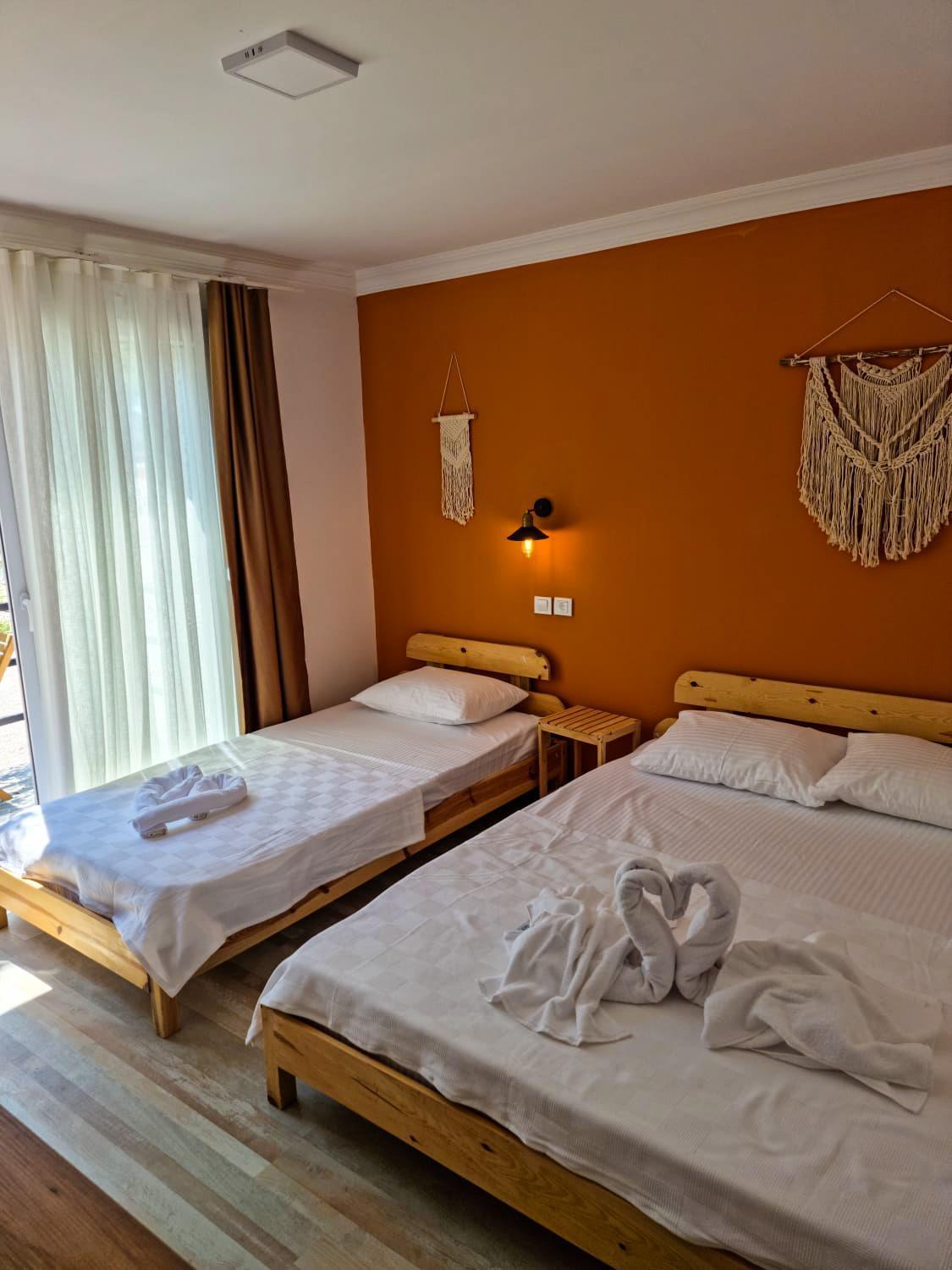 Triple Room with Garden View