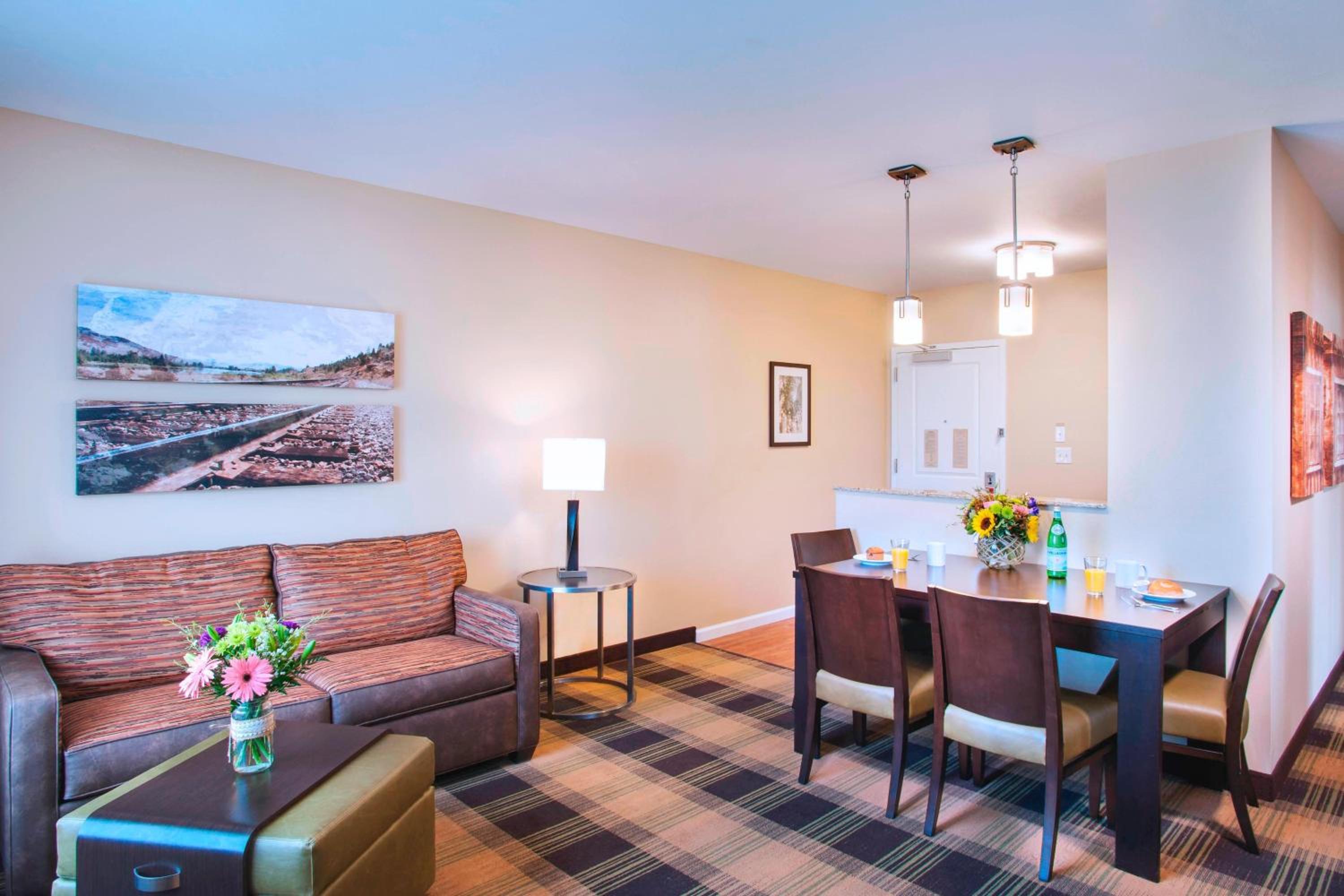 Two-Bedroom Suite