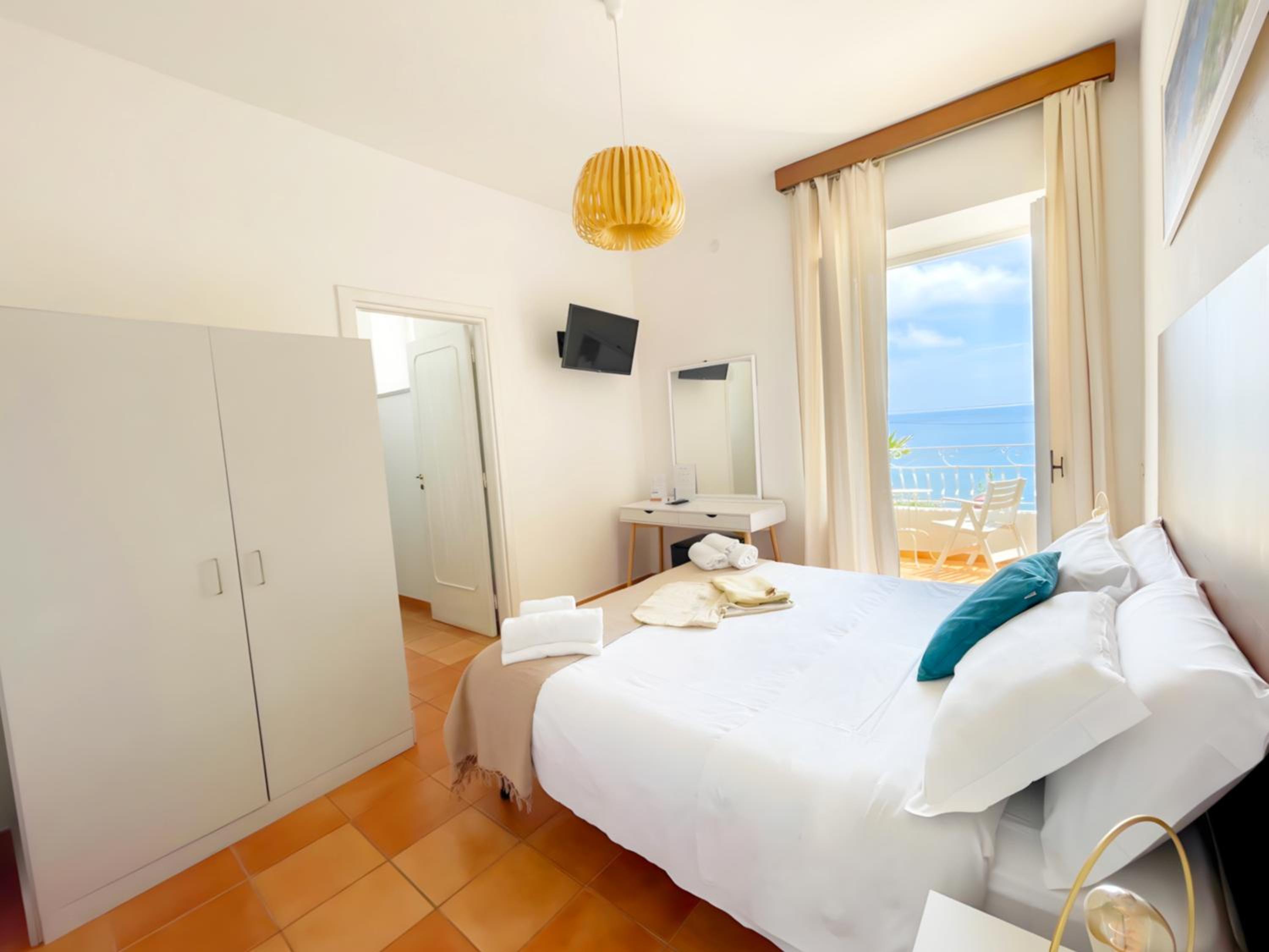 Family Room with Sea View