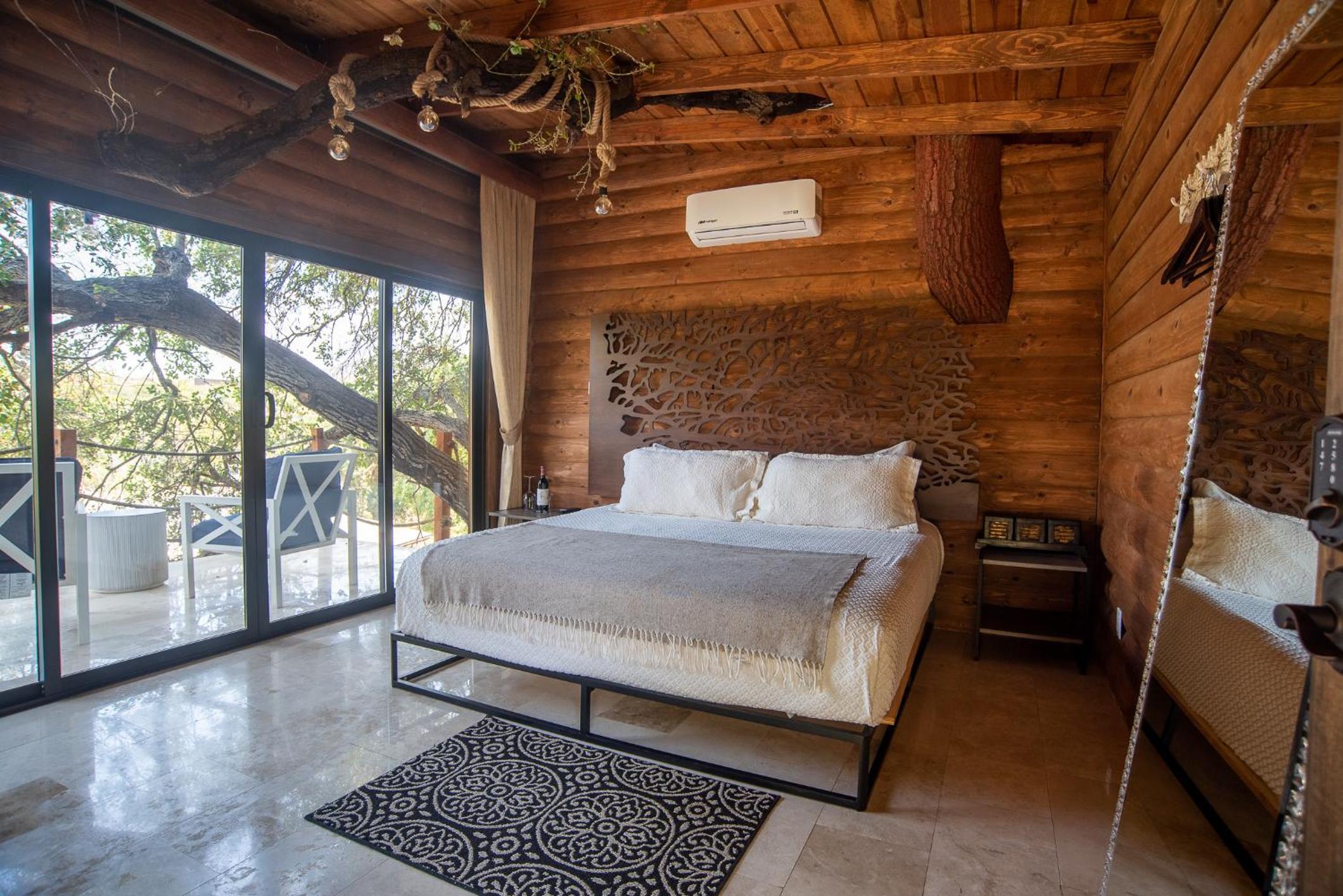 King Room with Balcony