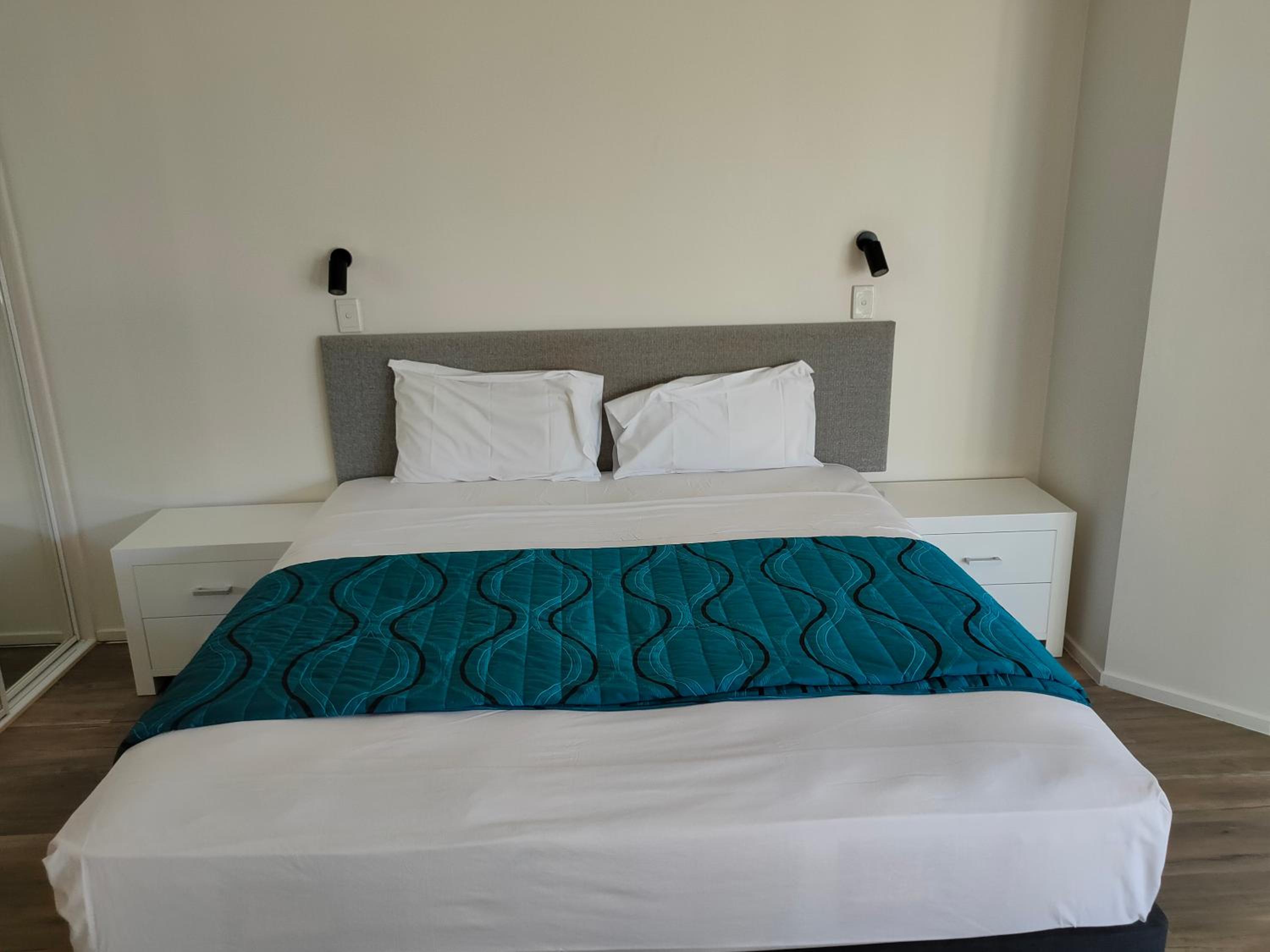 Two-Bedroom Apartment Dual Key
