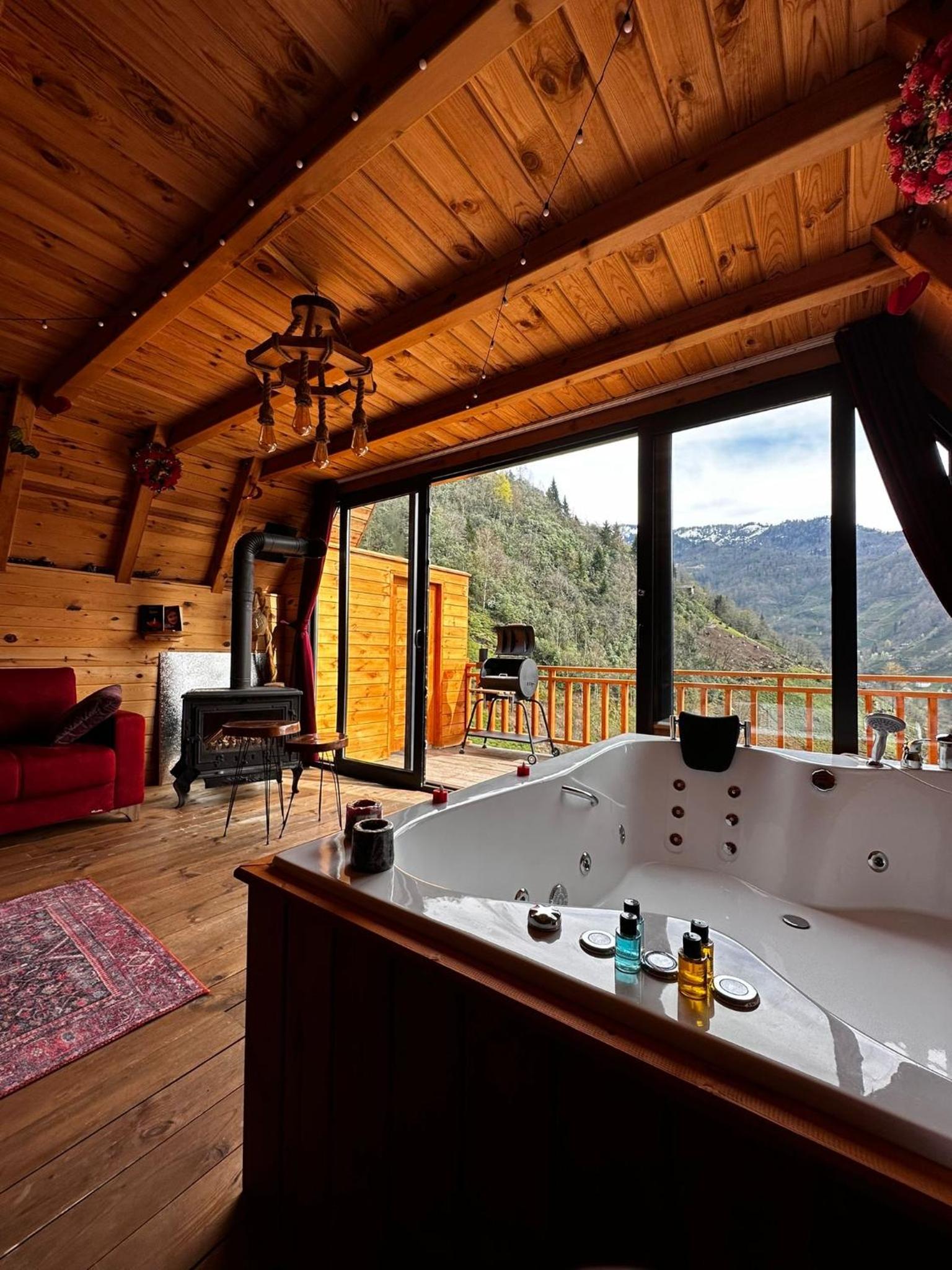 Deluxe Bungalow with Garden View - Photo 28