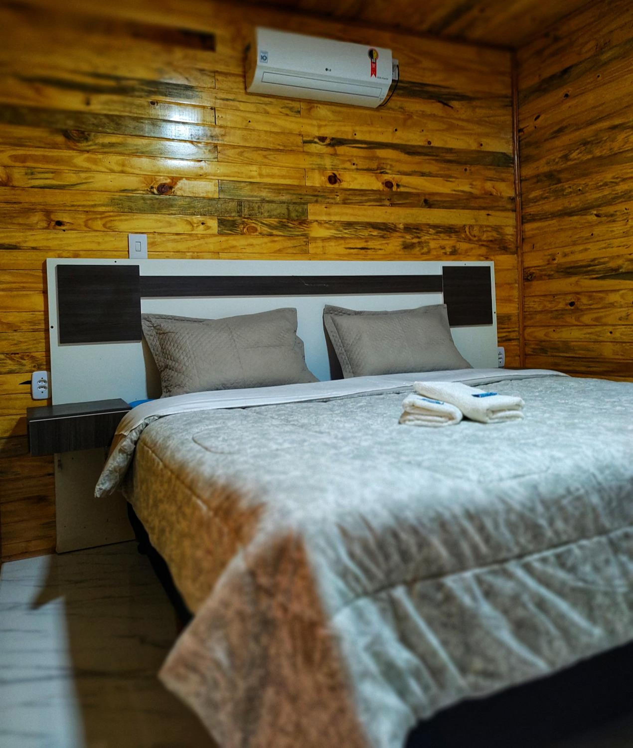 Two-Bedroom House photo 3