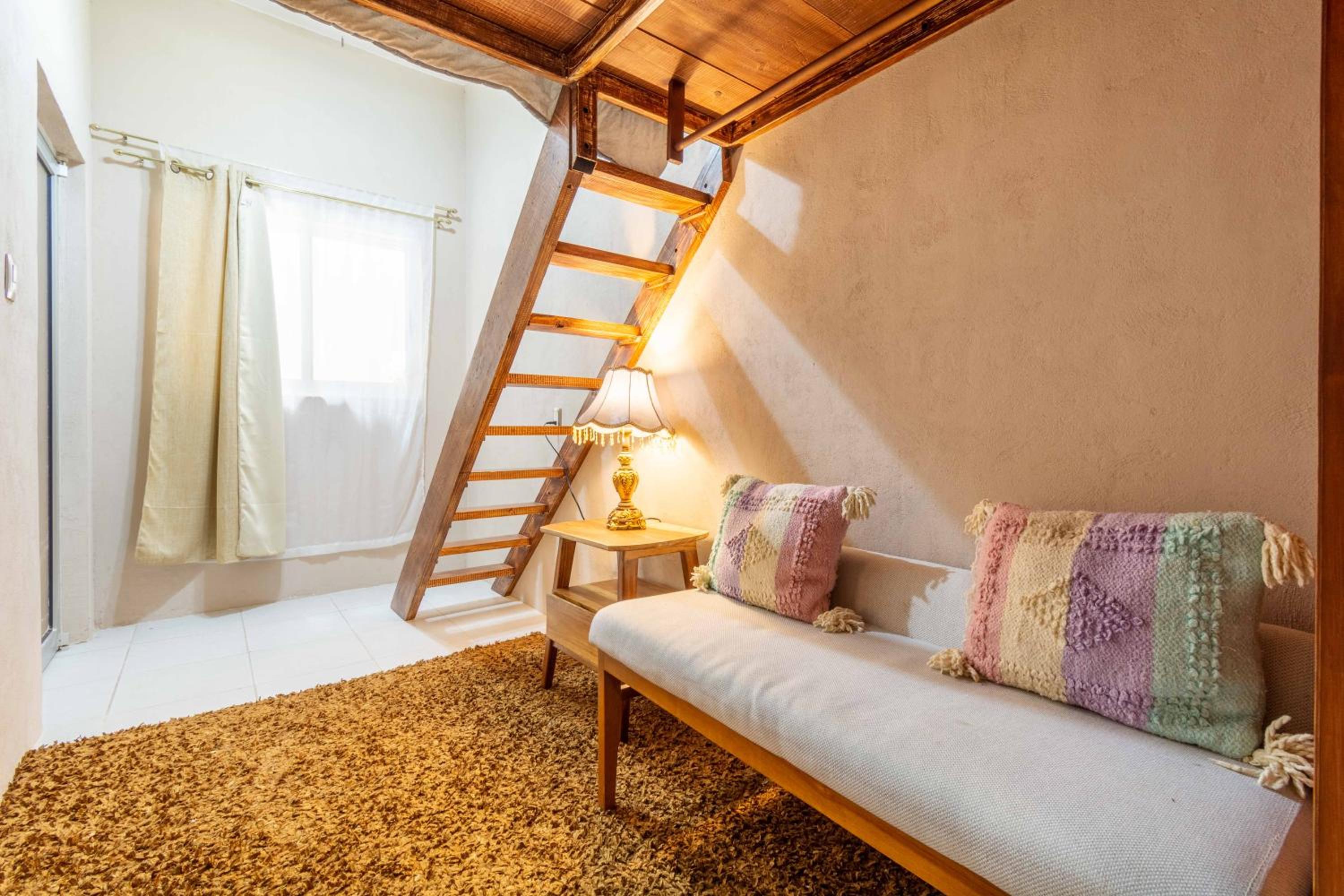 Large Double Room photo 2