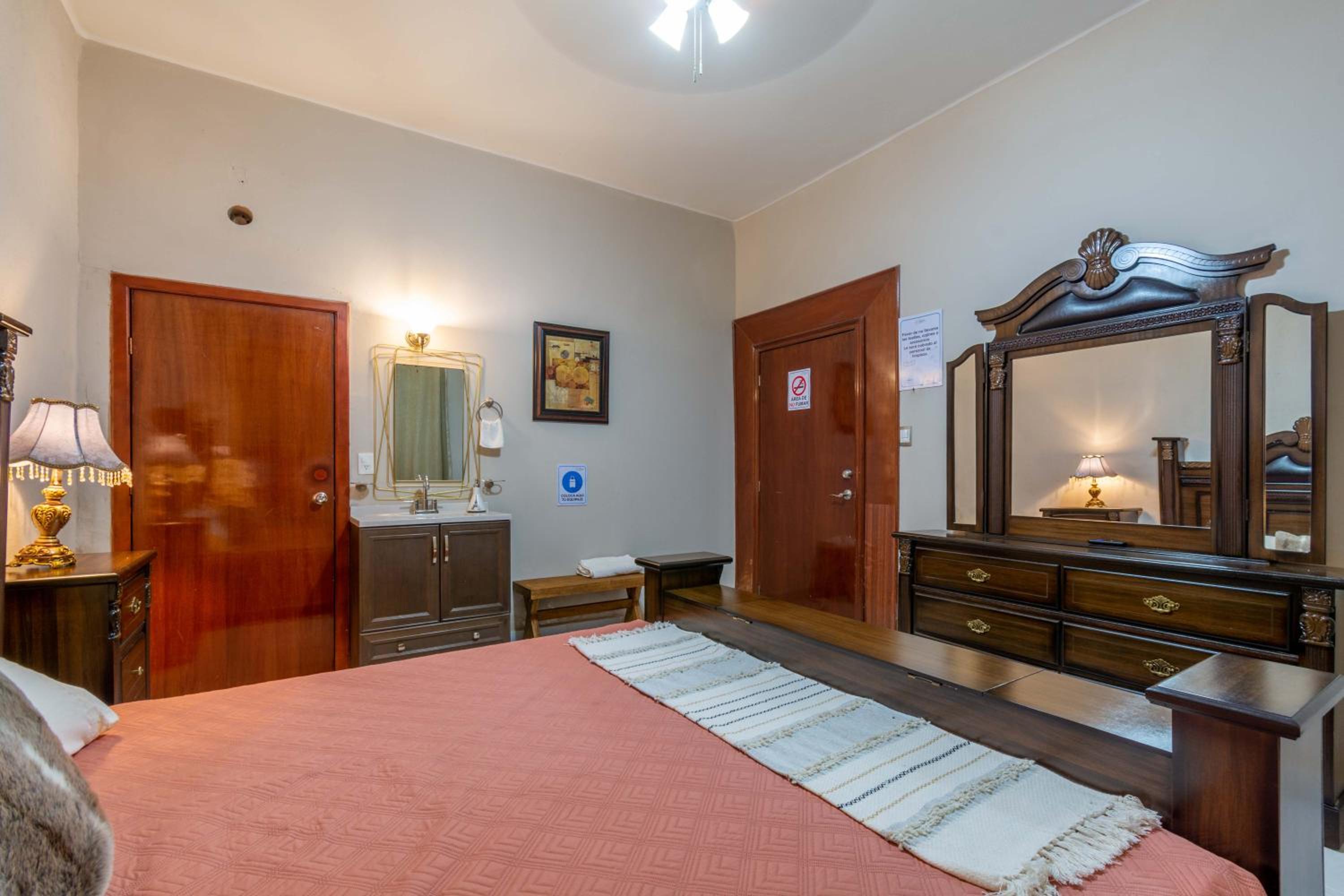 Standard Double Room photo 2