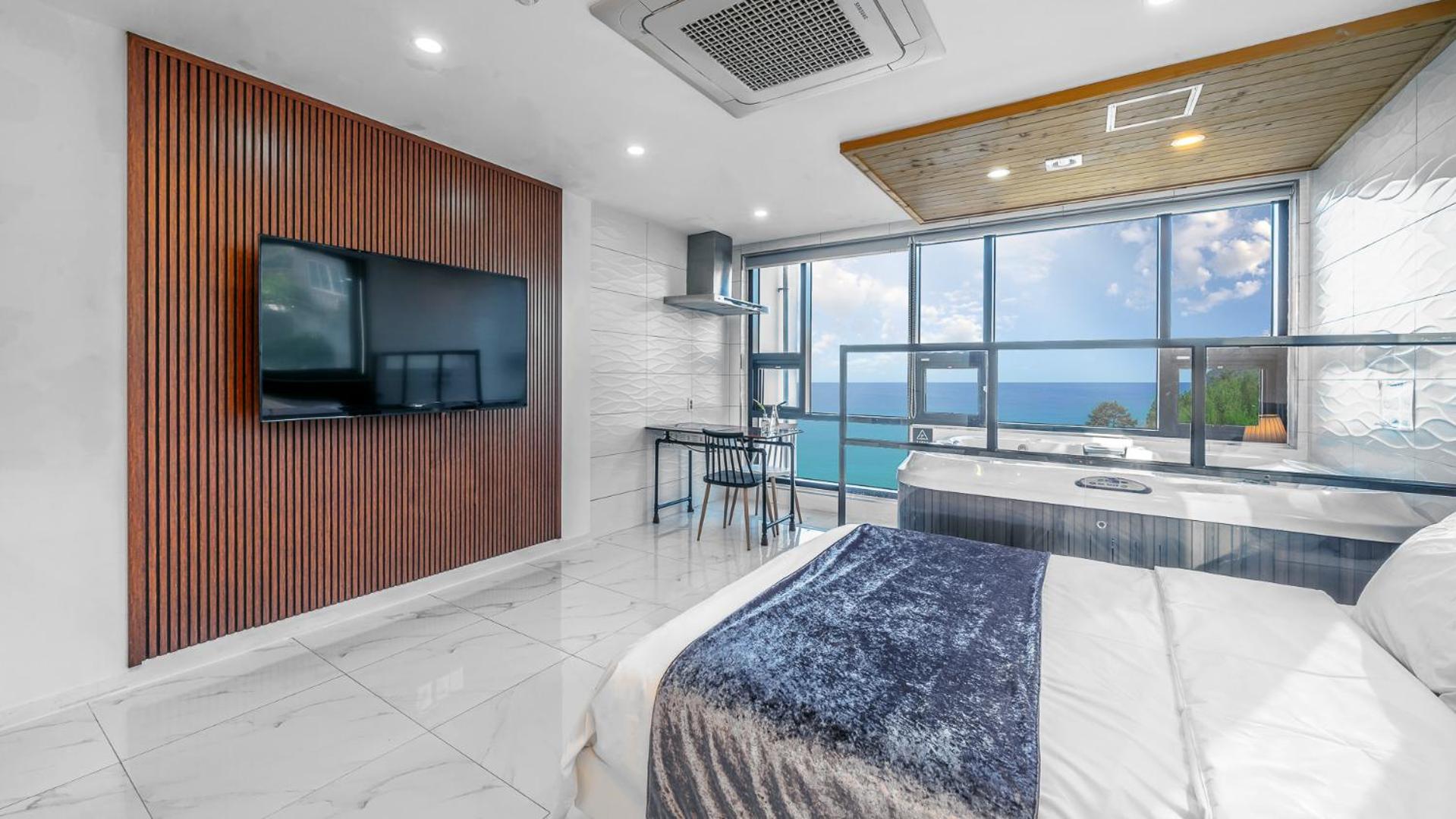 Double Room With Spa Bath