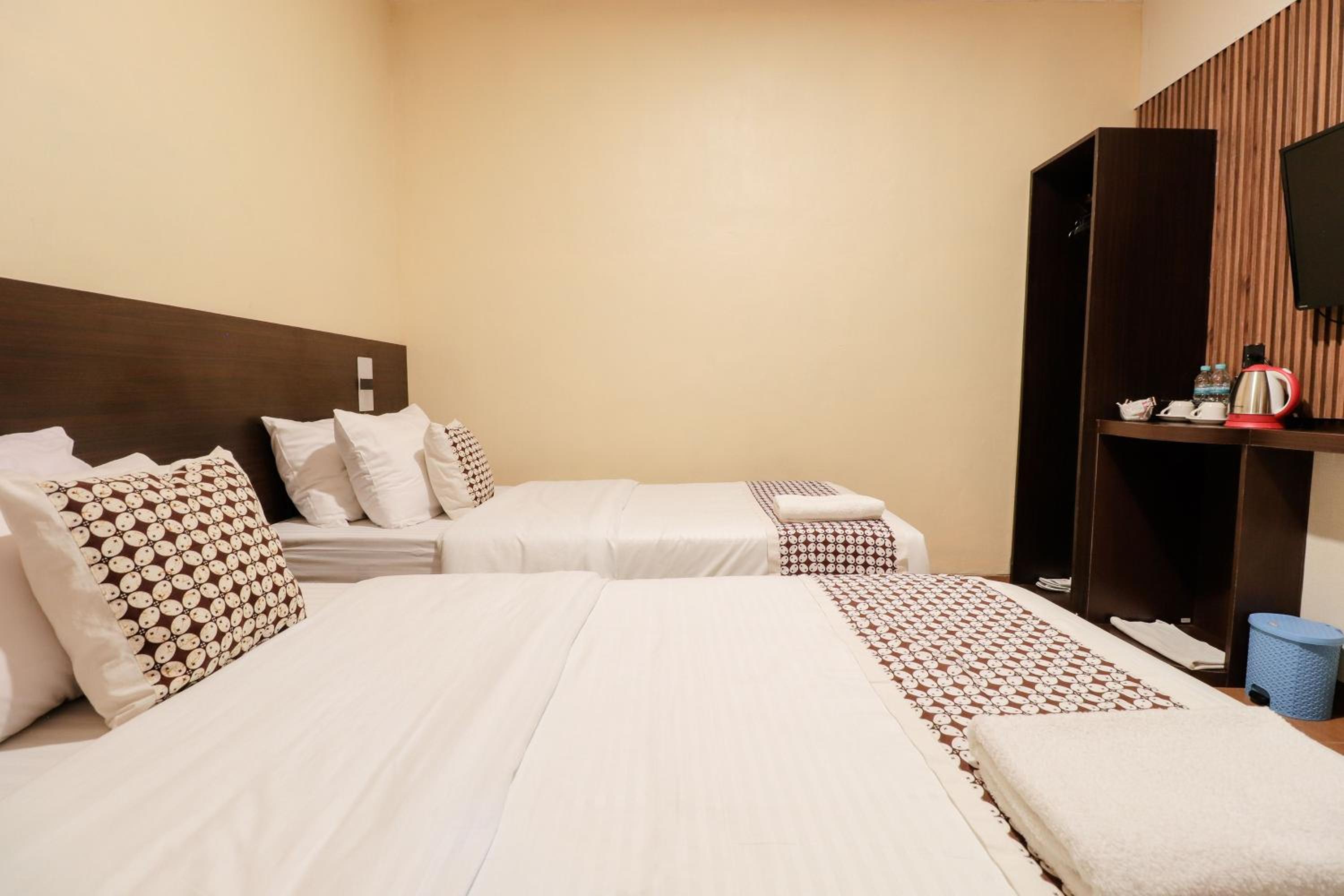 Superior Twin Room - Photo 10