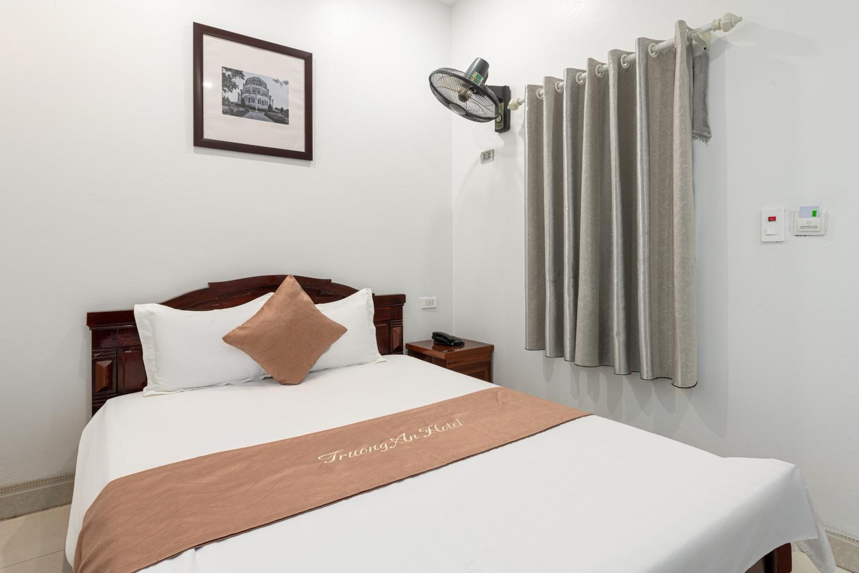 Superior King Room photo 2
