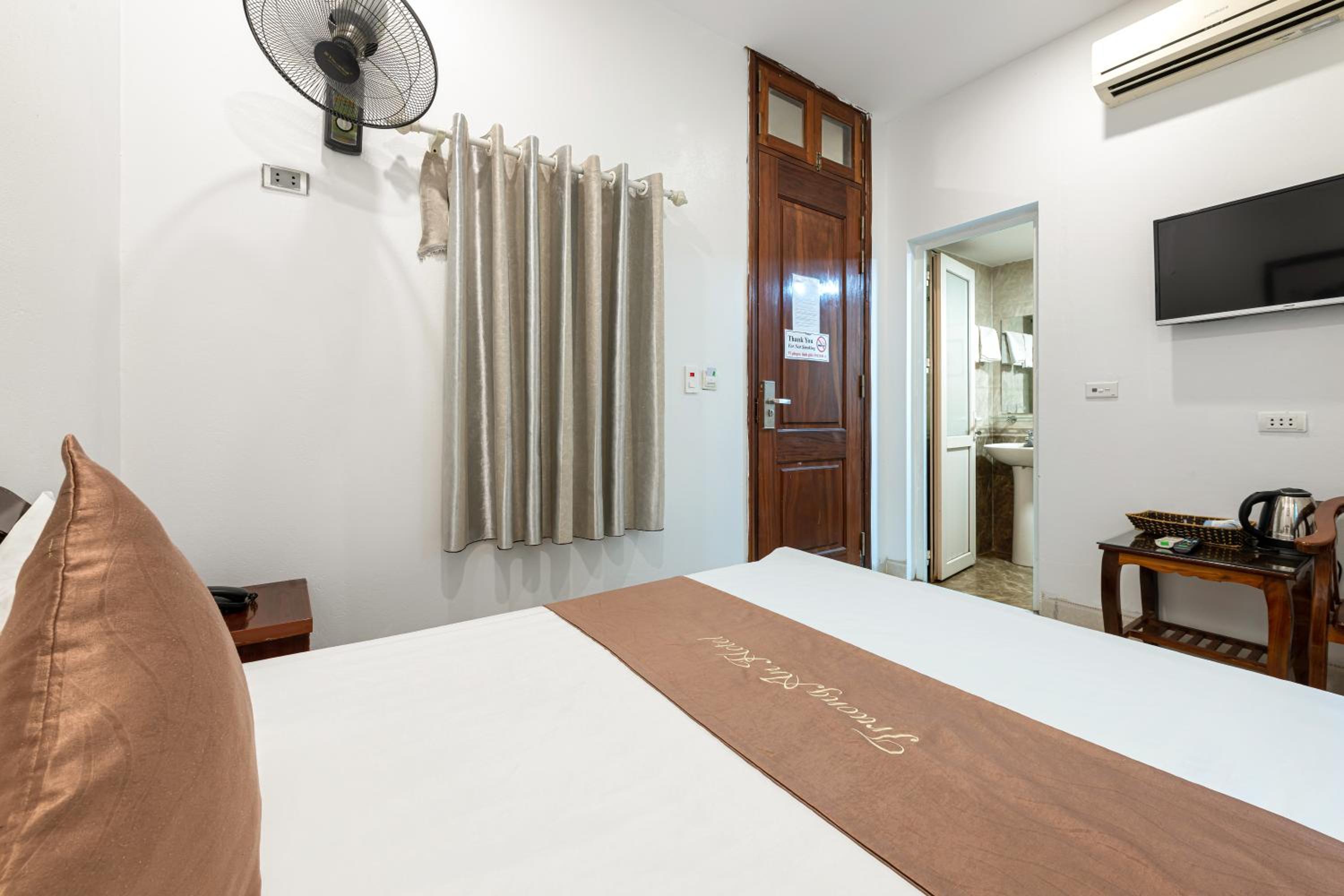 Superior King Room photo 3