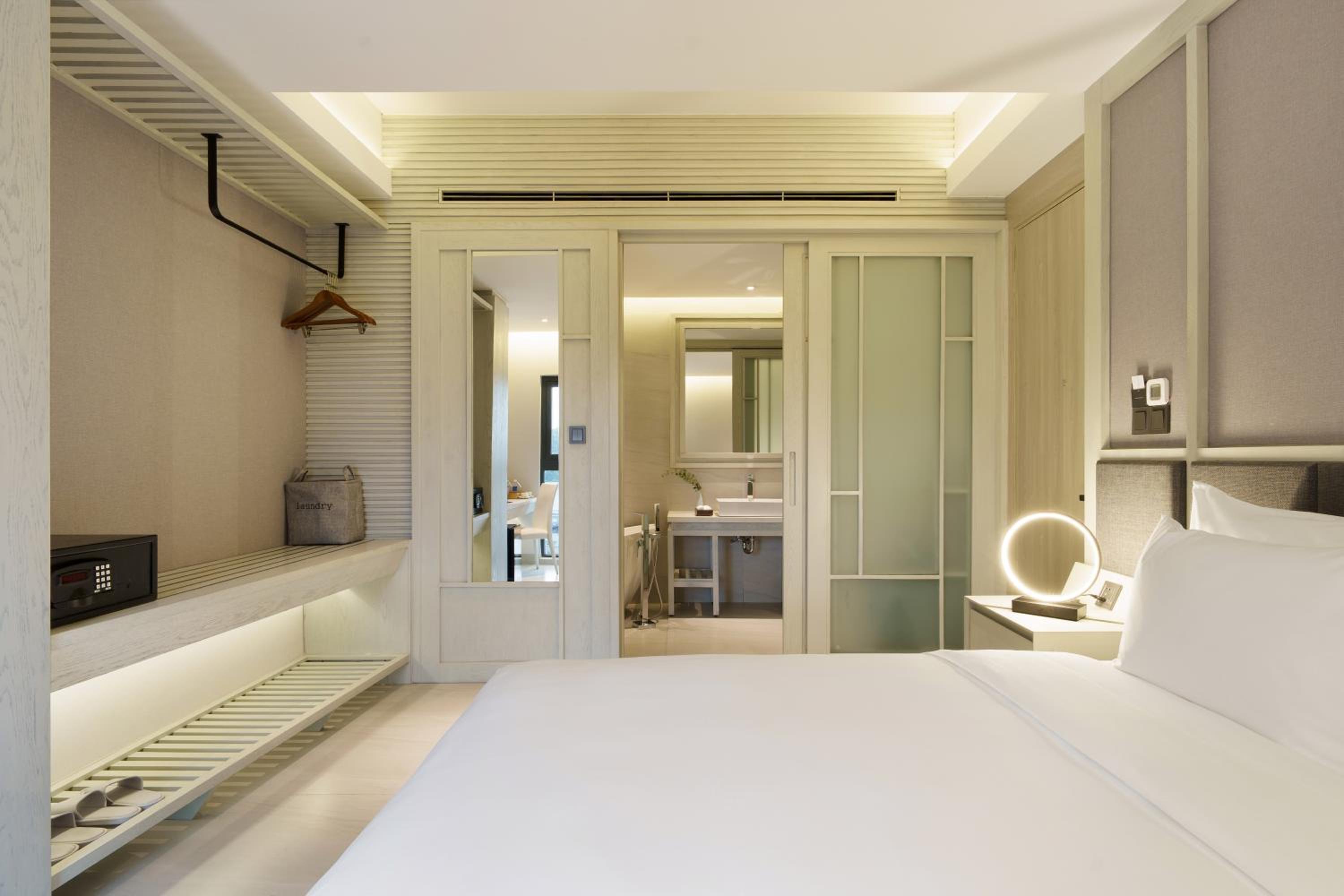 Executive Room - Complimentary Daily Afternoon Tea & Welcome Minibar photo 2