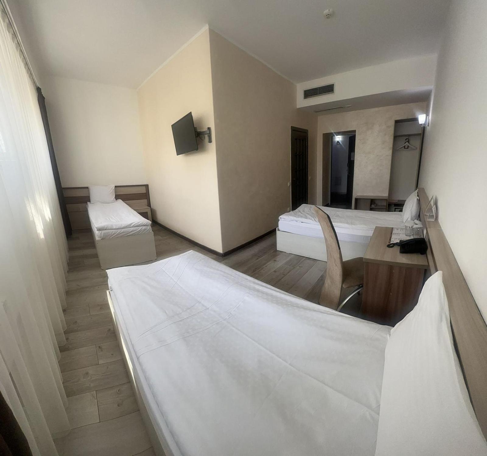 Classic Triple Room photo 3