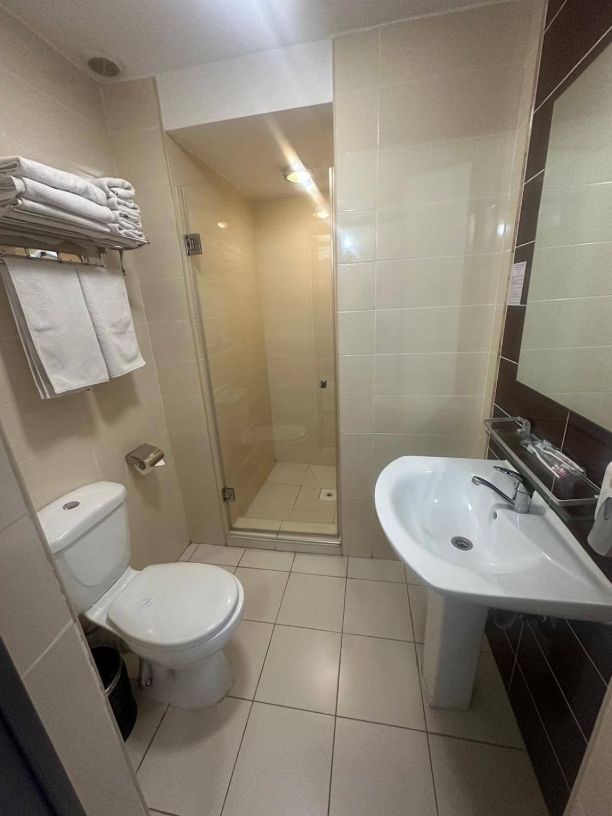 Classic Triple Room photo 2