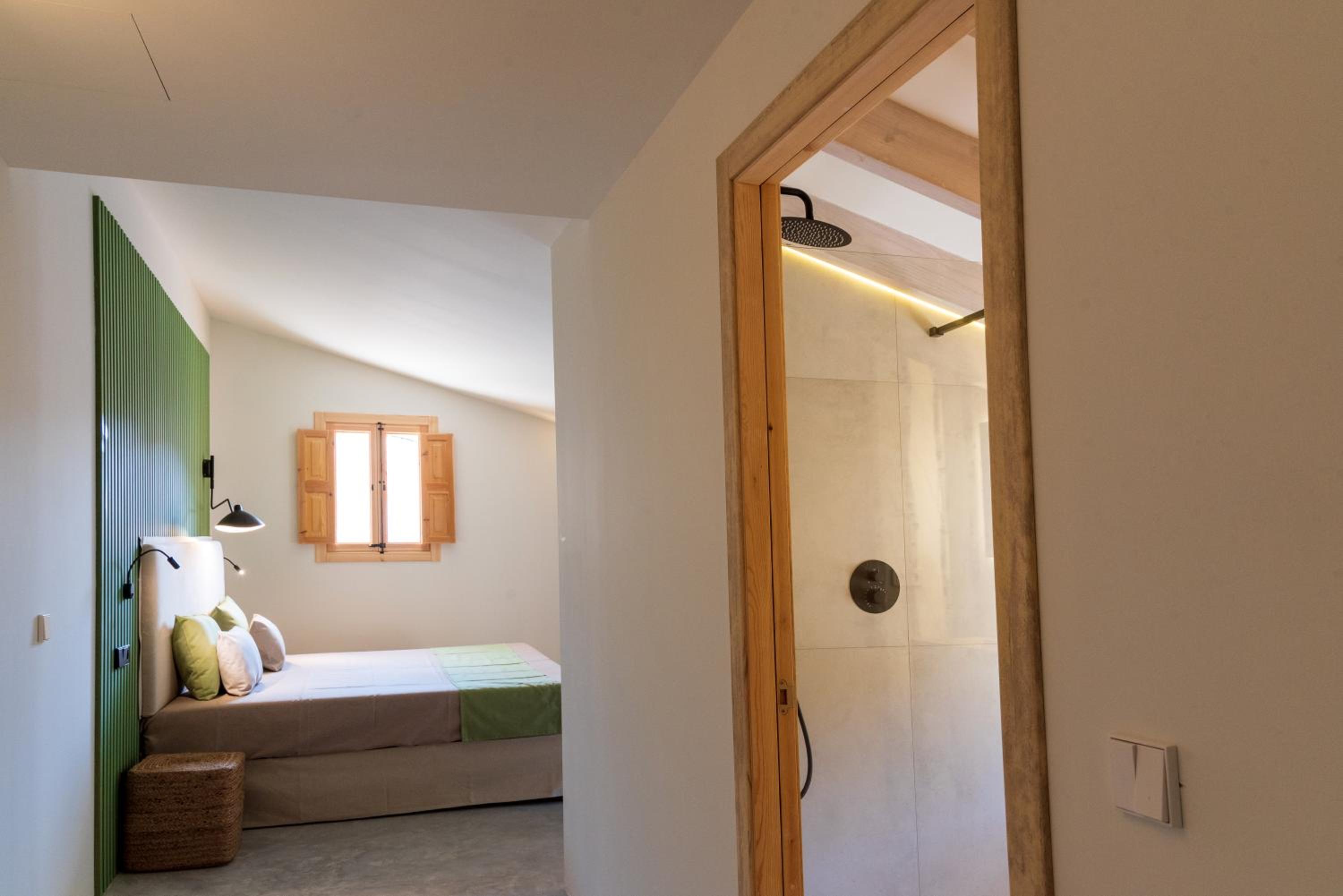 King Room with Garden View