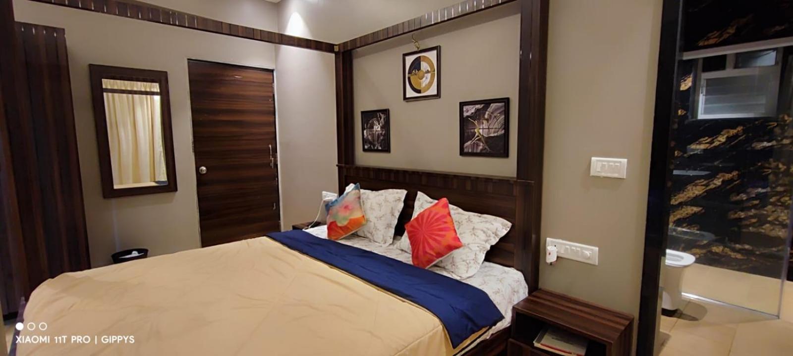 Three-Bedroom Villa photo 1