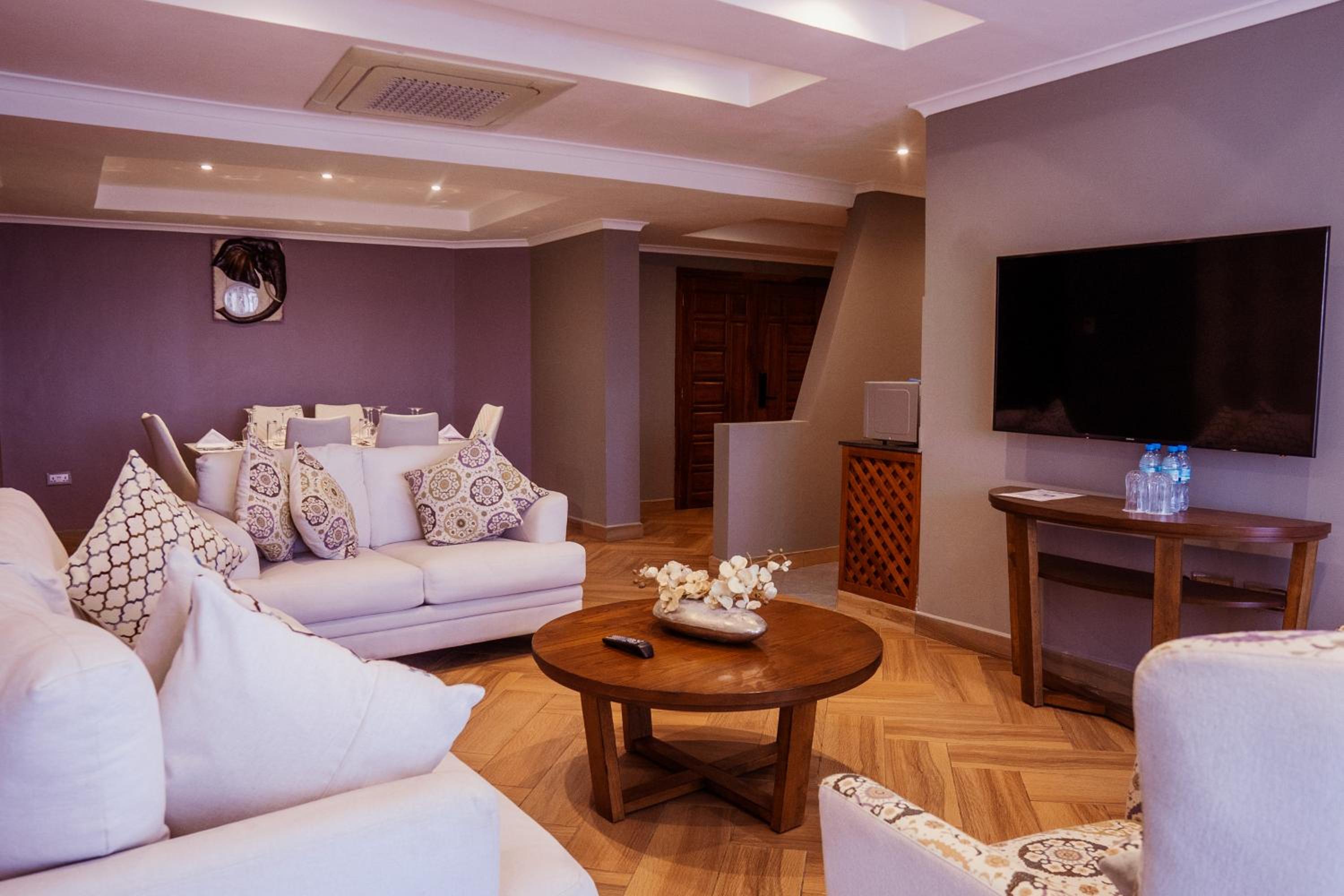 Presidential Suite photo 1