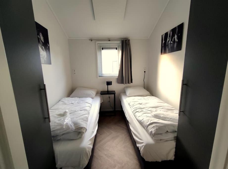 Two-Bedroom House photo 3