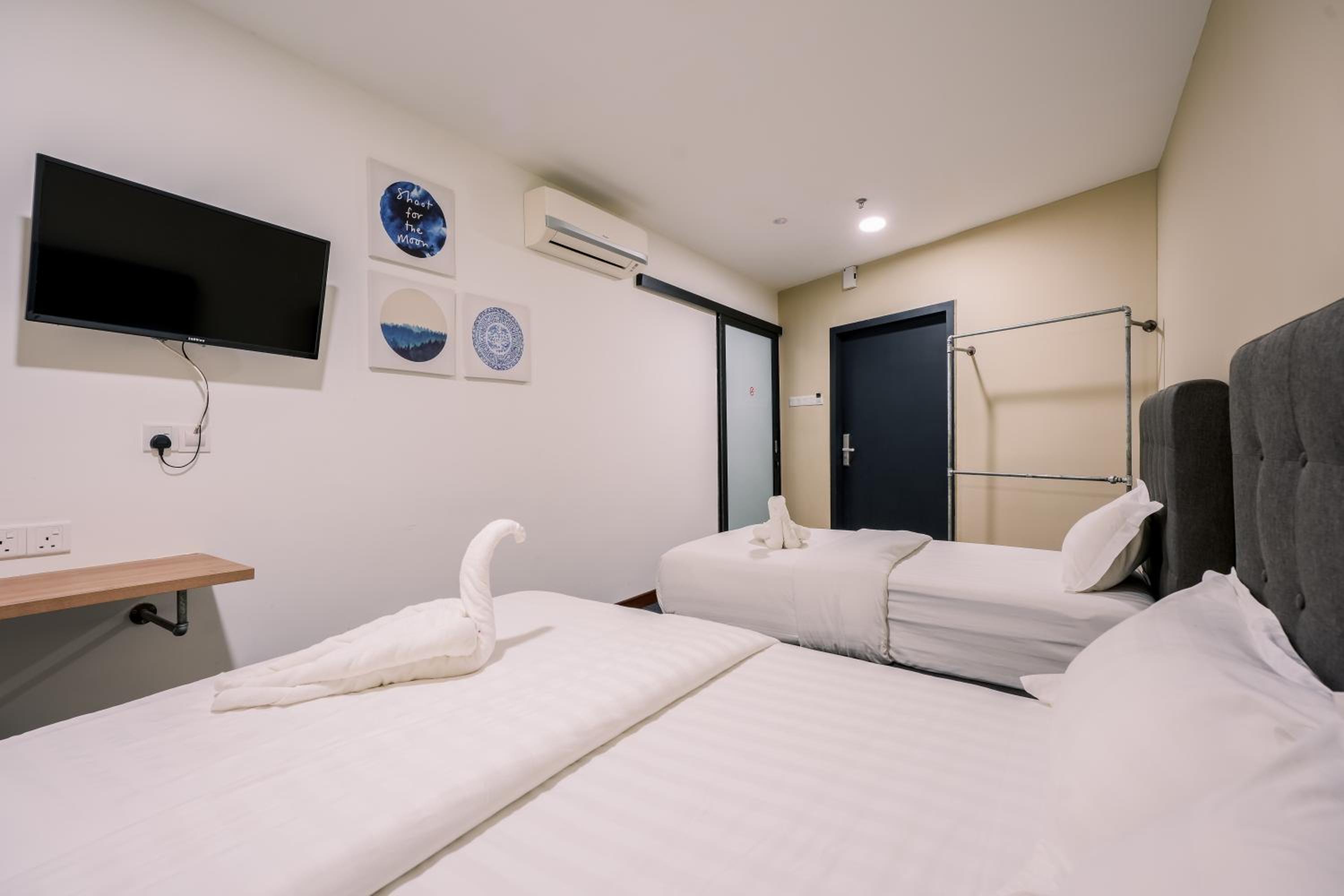 Basic Triple Room - Photo 2