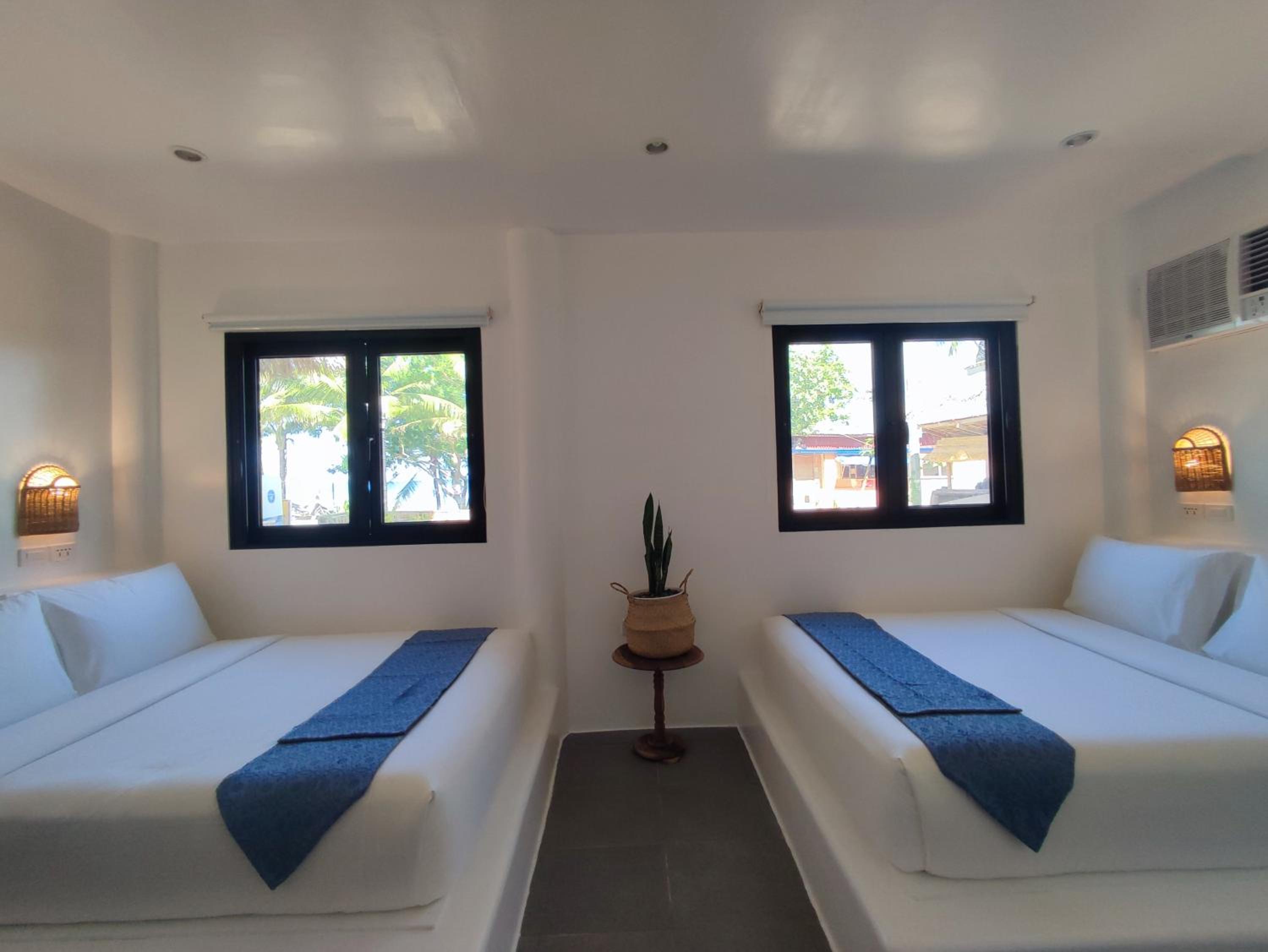 Standard Quadruple Room photo 2