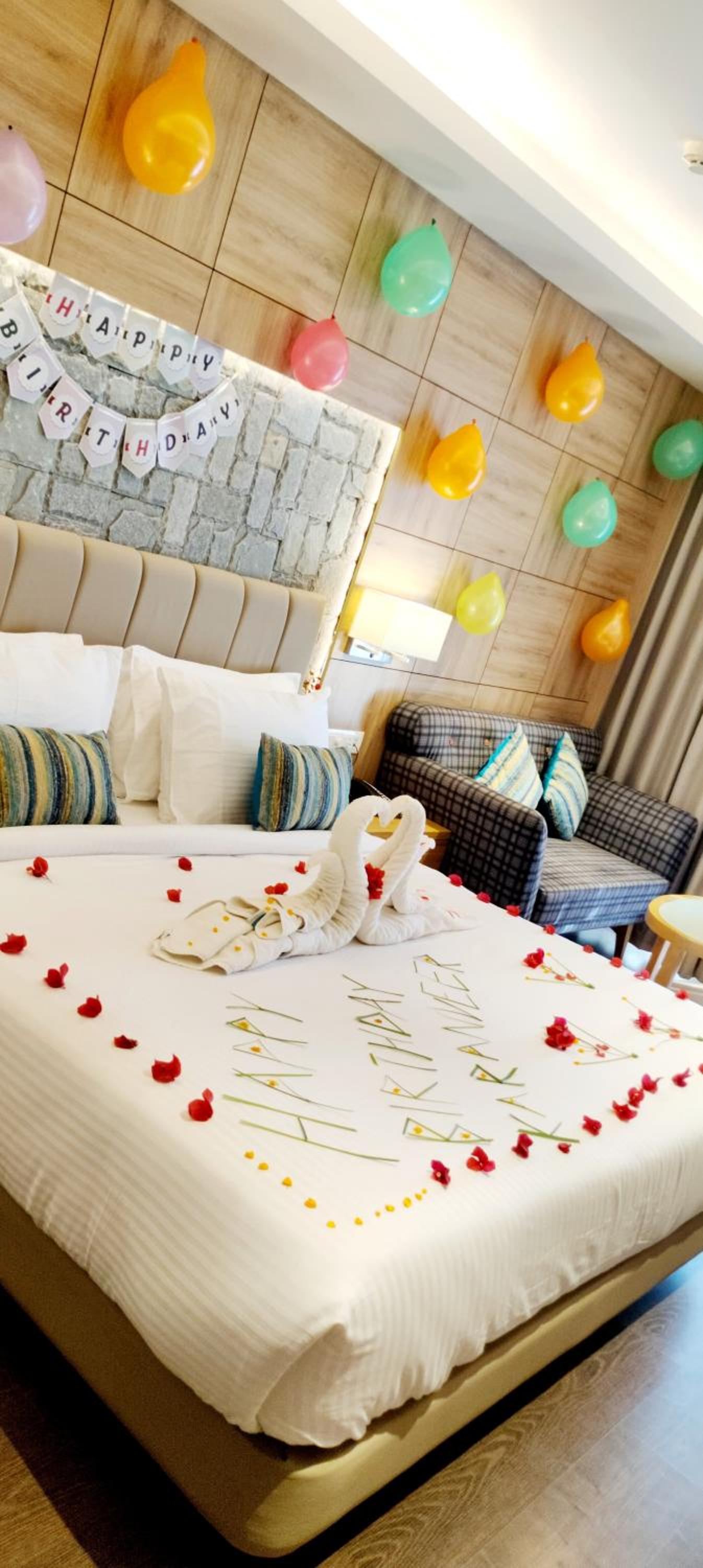 Superior King Room