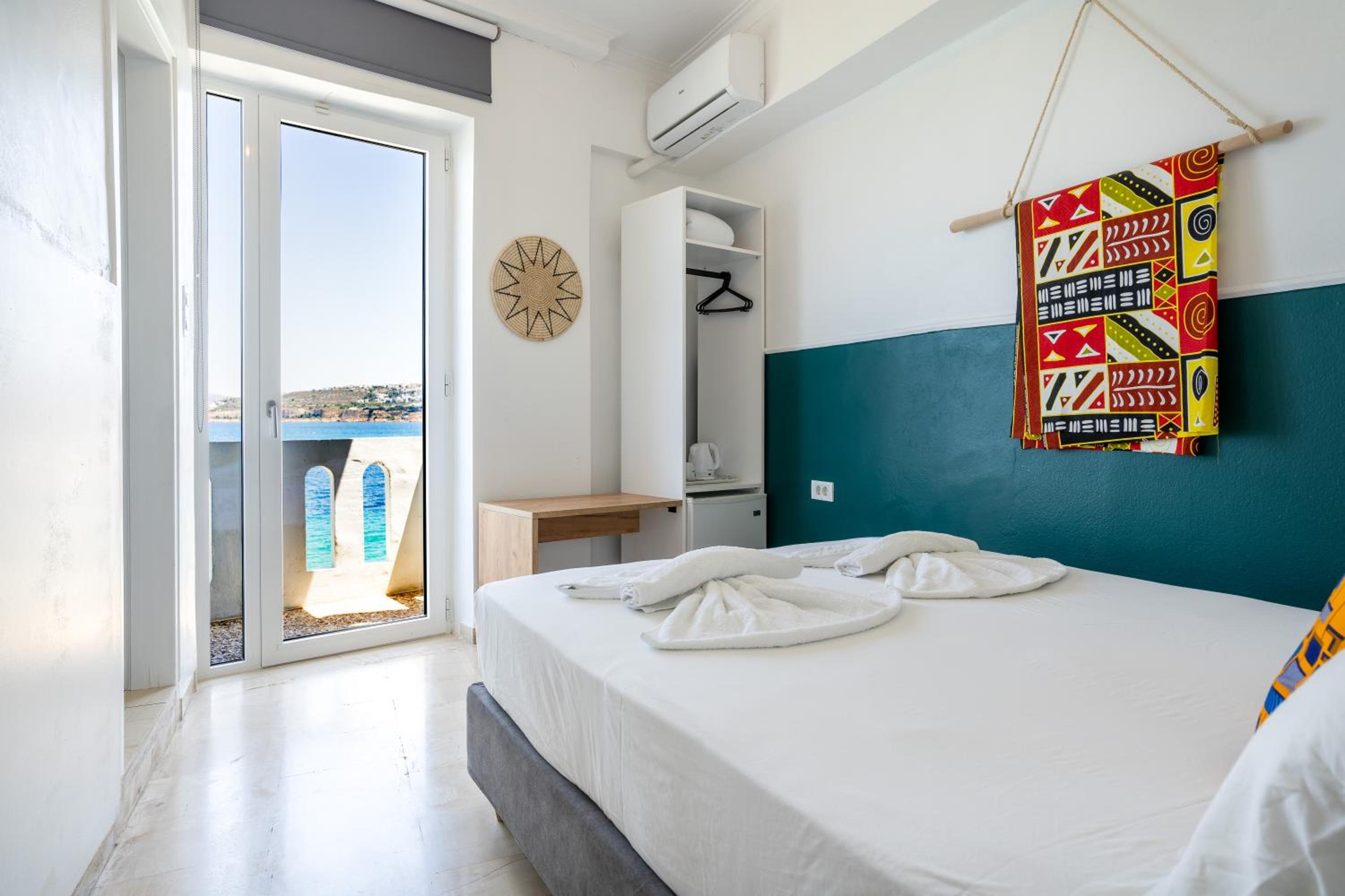 Double Room with Balcony and Sea View photo 1