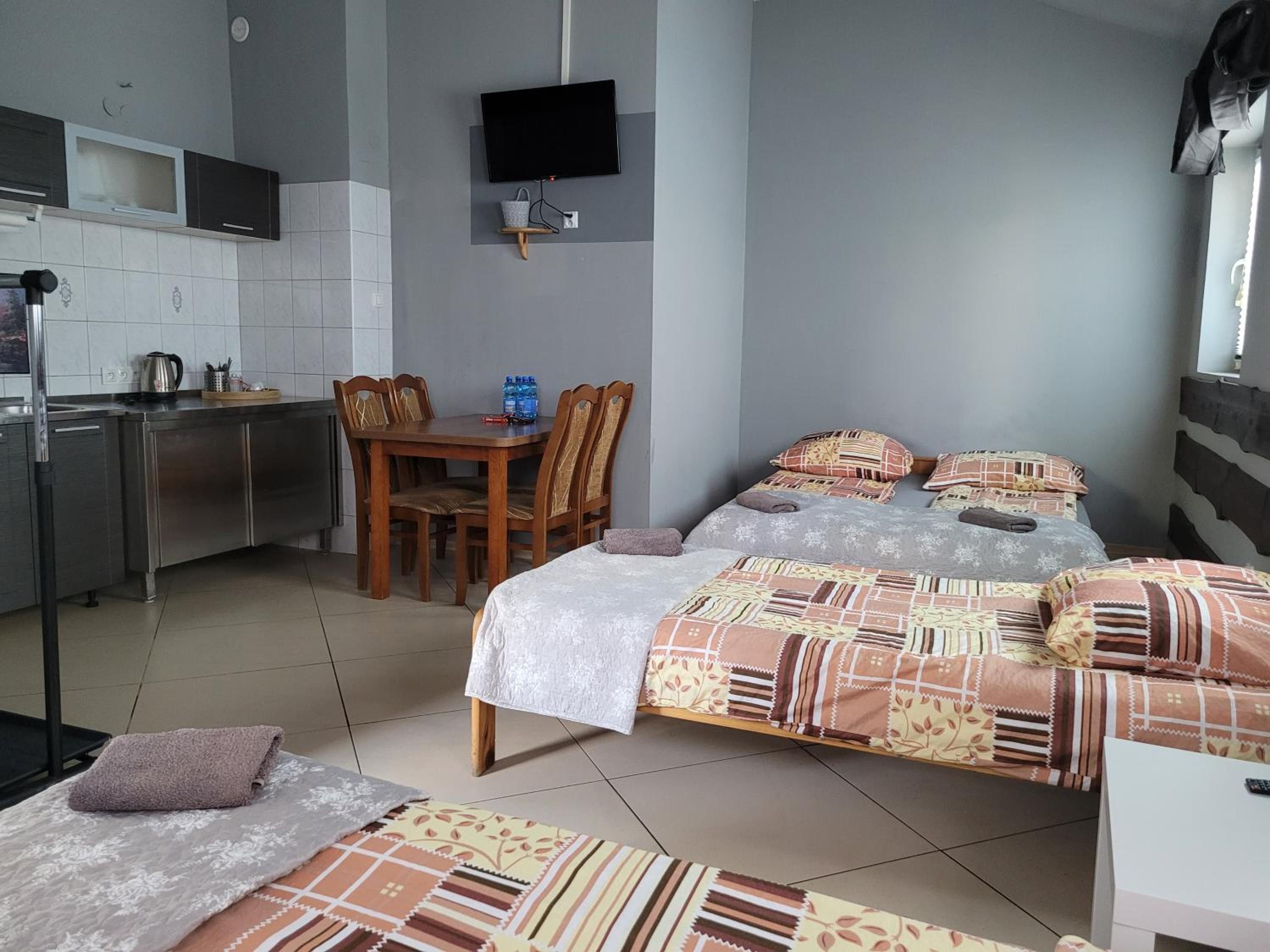 Classic Triple Room - Photo 5