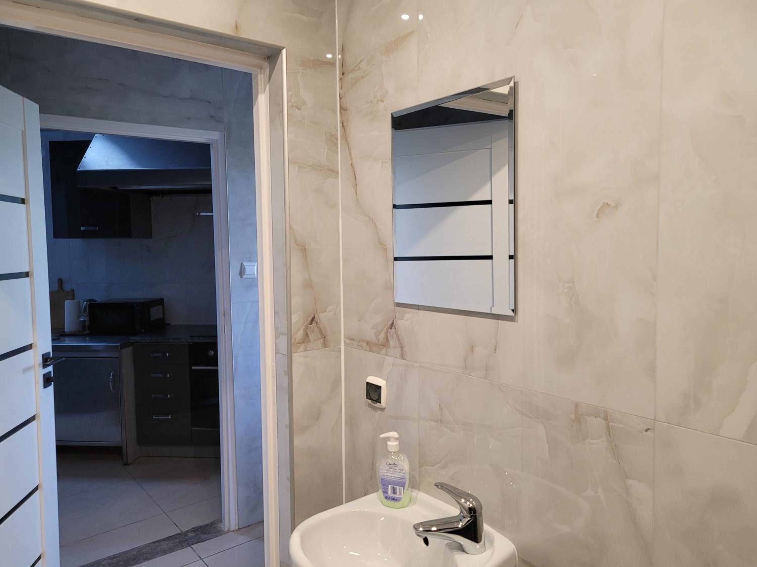 Classic Triple Room - Photo 3