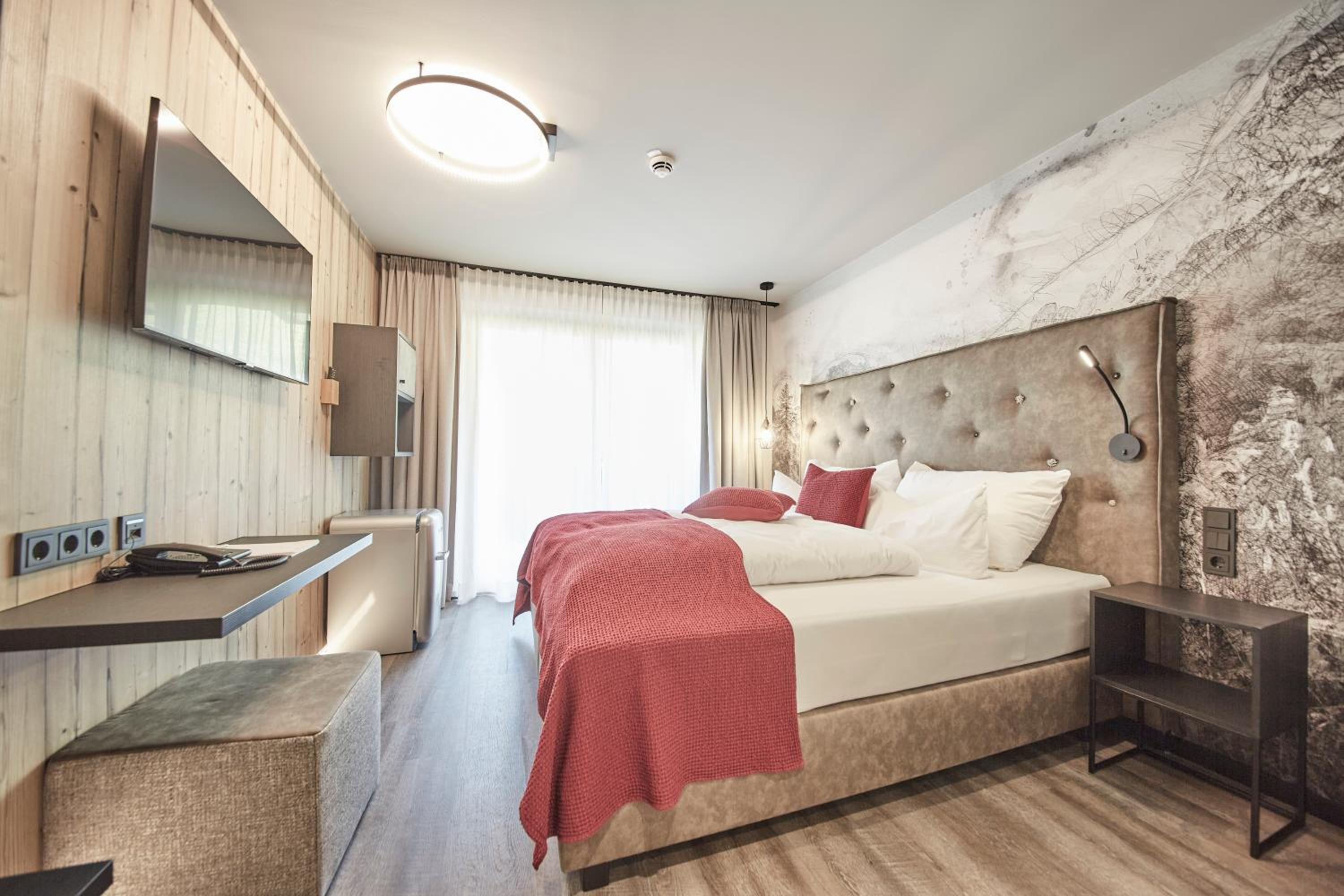Budget Double Room photo 3