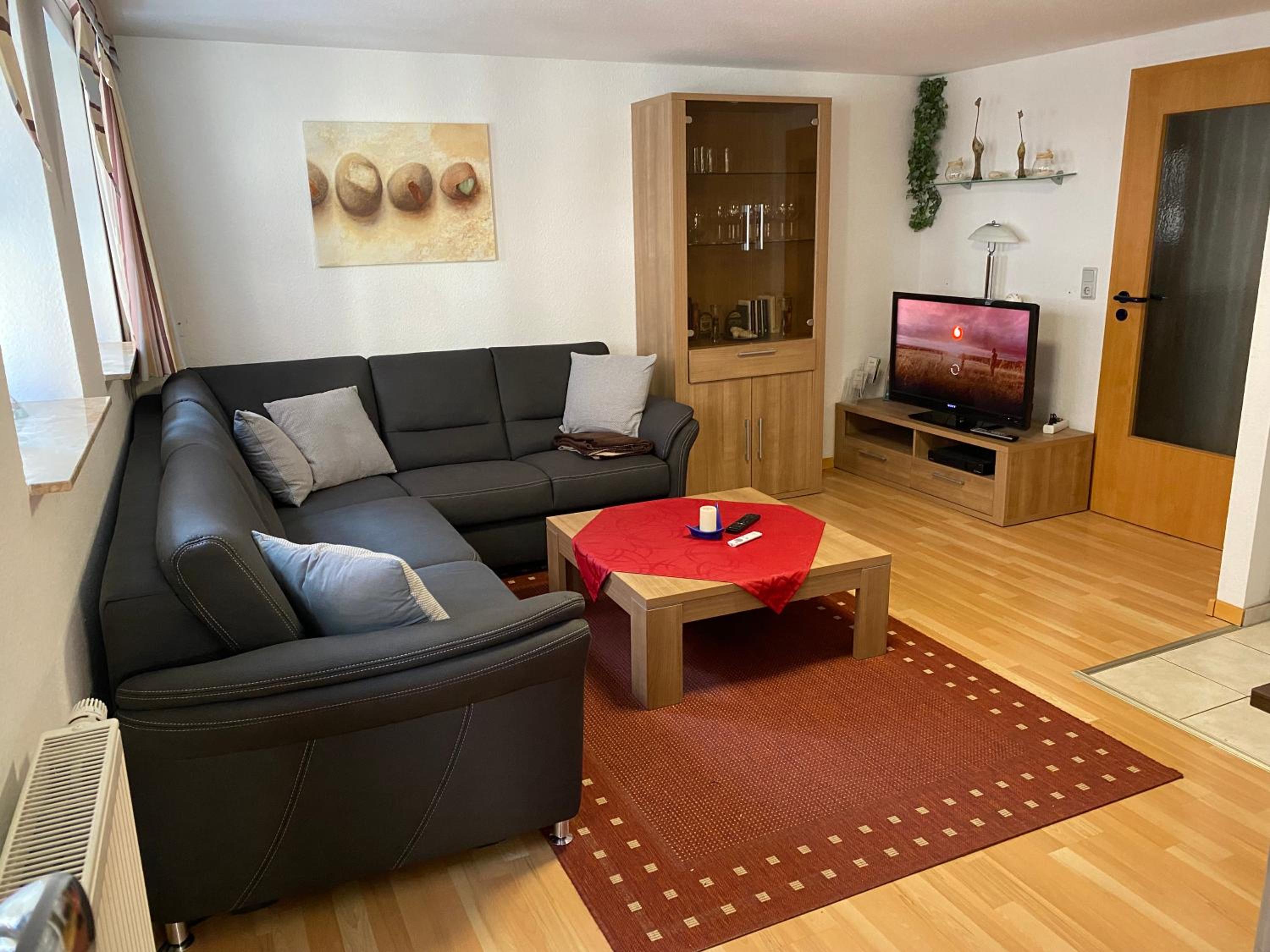 One-Bedroom Apartment - Photo 7